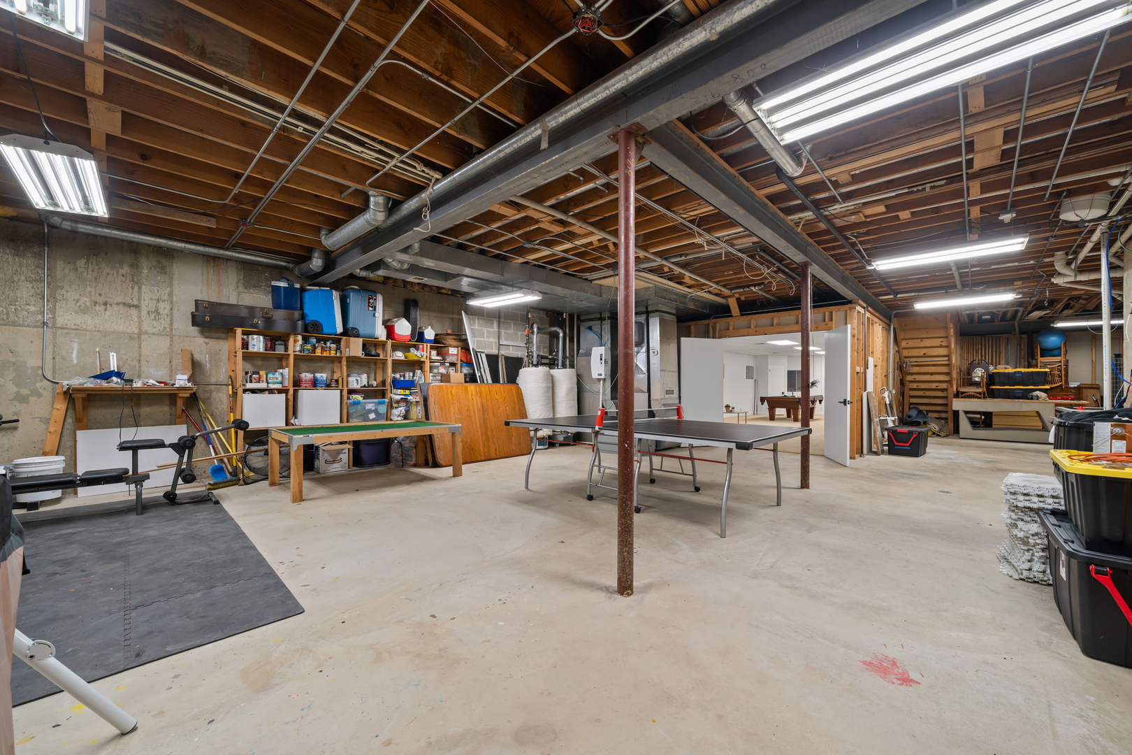 17W210 Massel Court