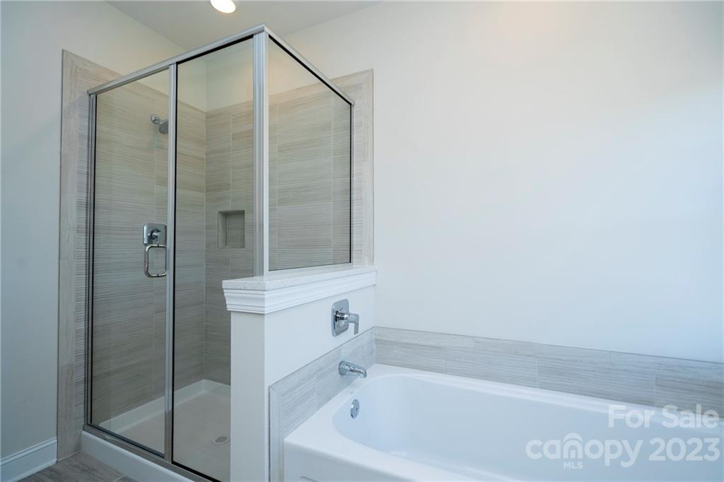 2713 New Salem Road Unit: 42