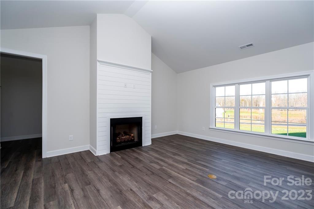 2713 New Salem Road Unit: 42