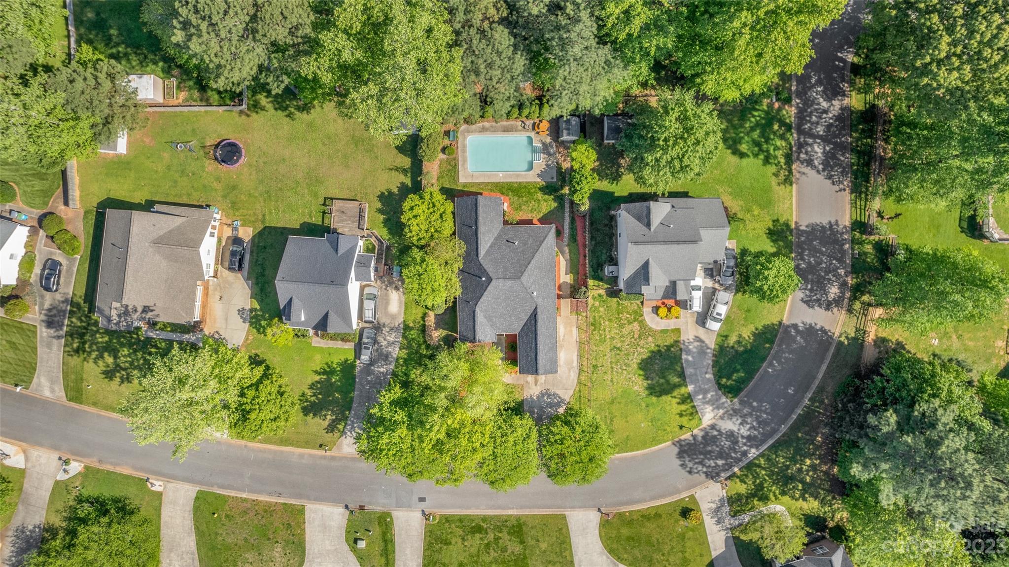 1104 White Water Circle