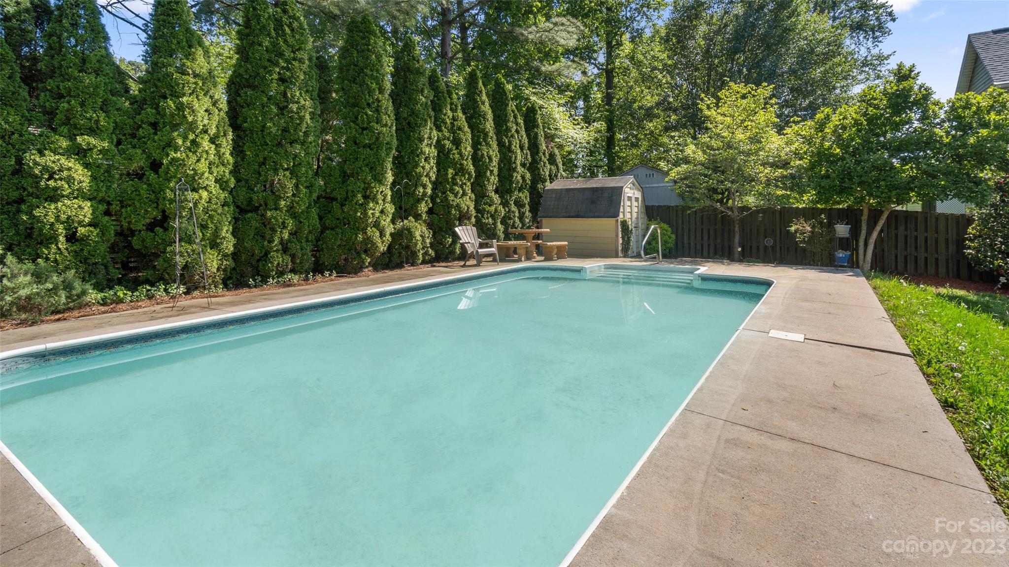 1104 White Water Circle