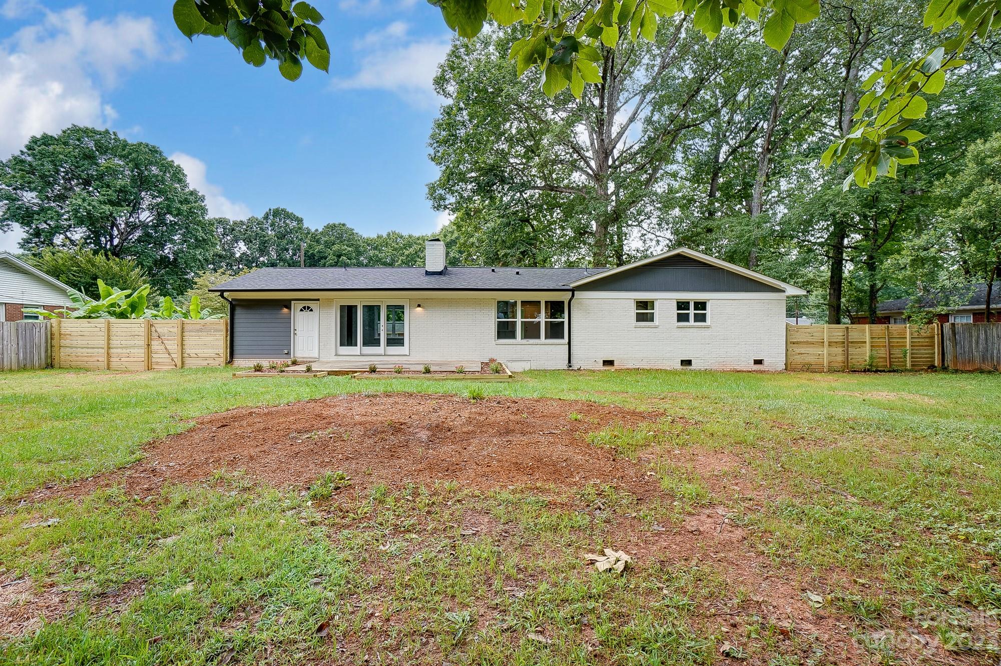 6022 Woodbridge Road