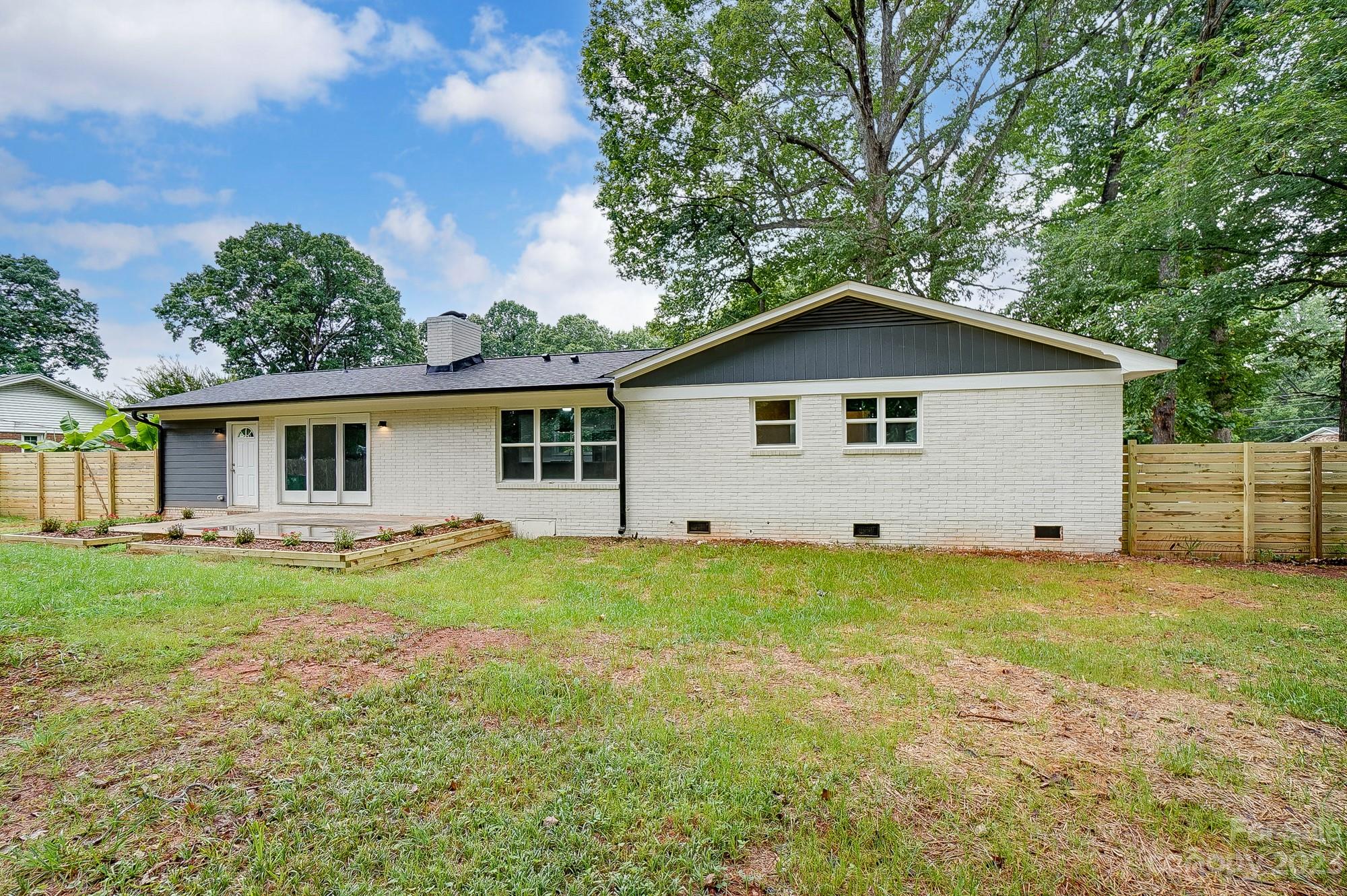 6022 Woodbridge Road