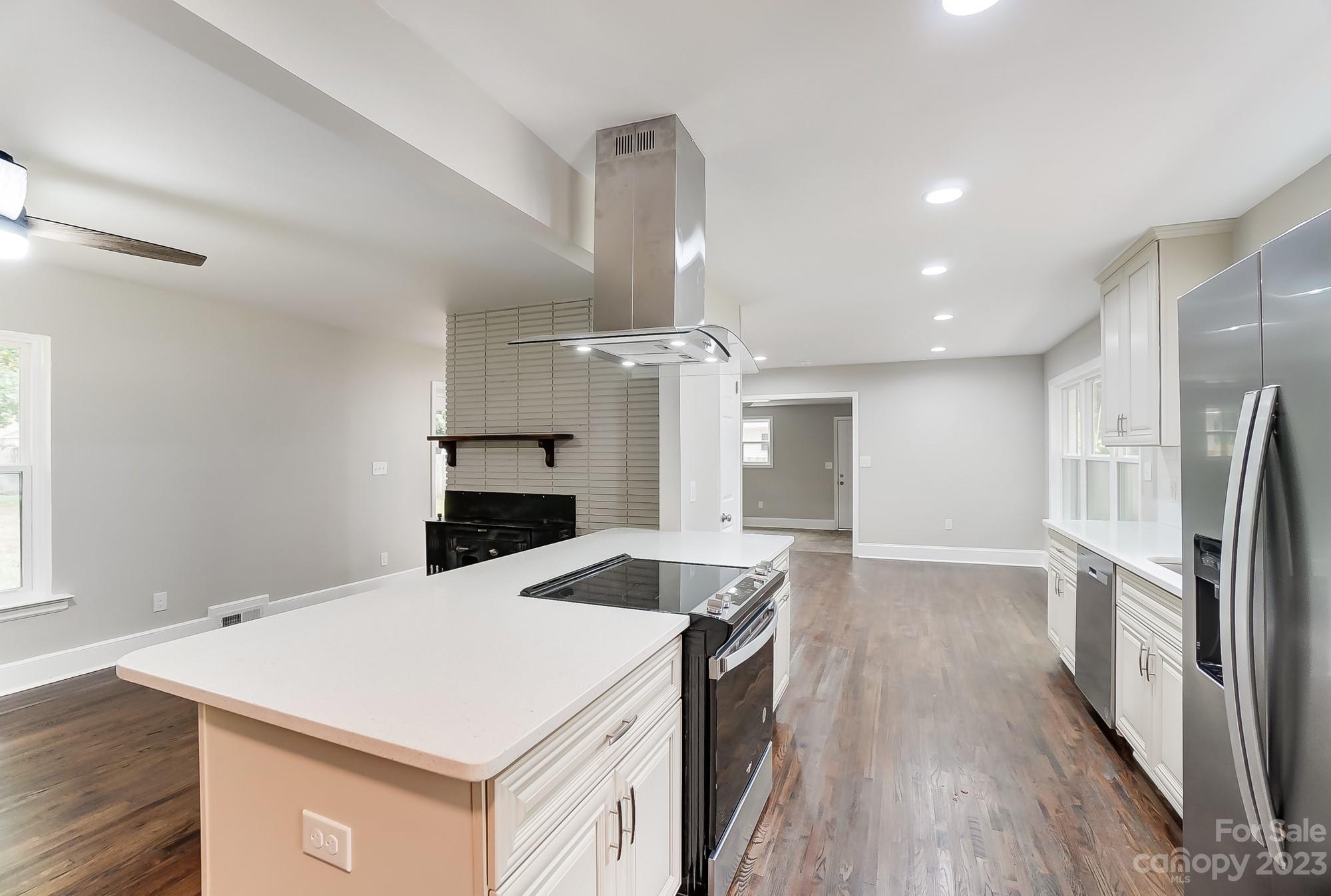 6022 Woodbridge Road