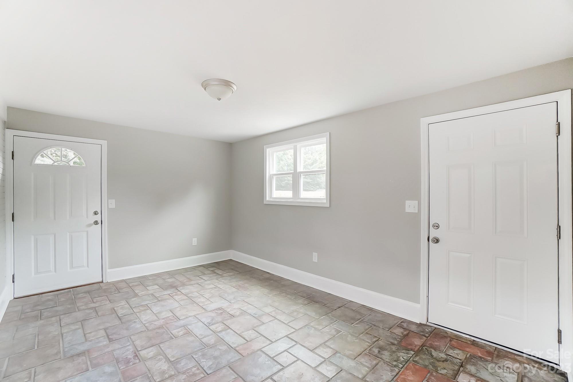 6022 Woodbridge Road