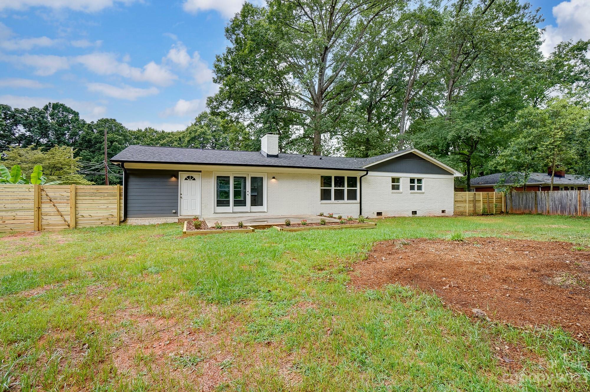 6022 Woodbridge Road