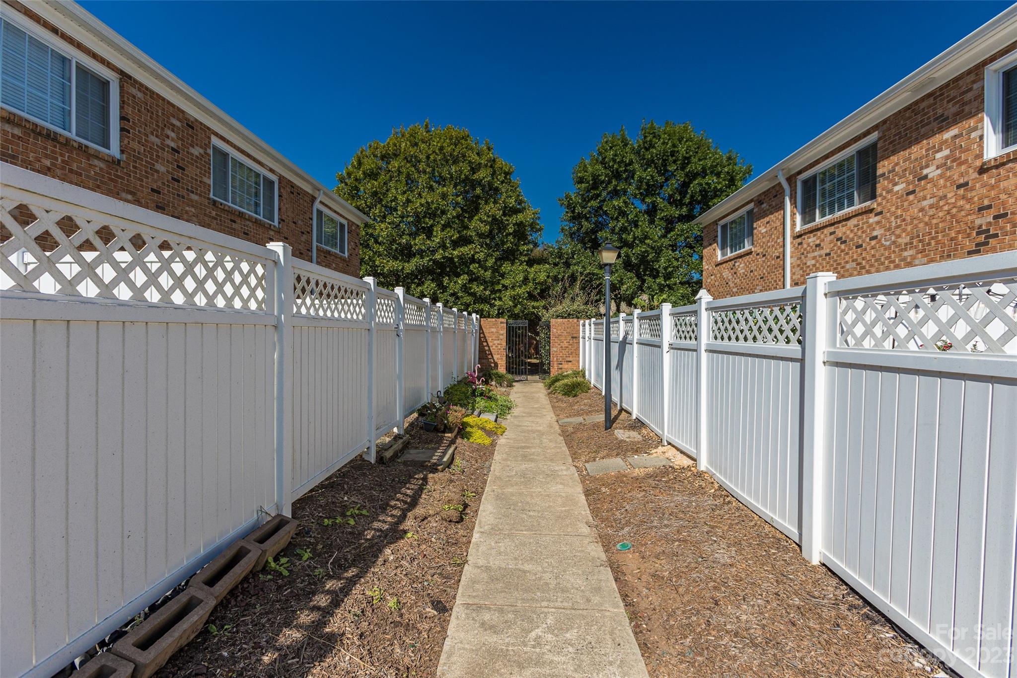1218 Green Oaks Lane Unit: D