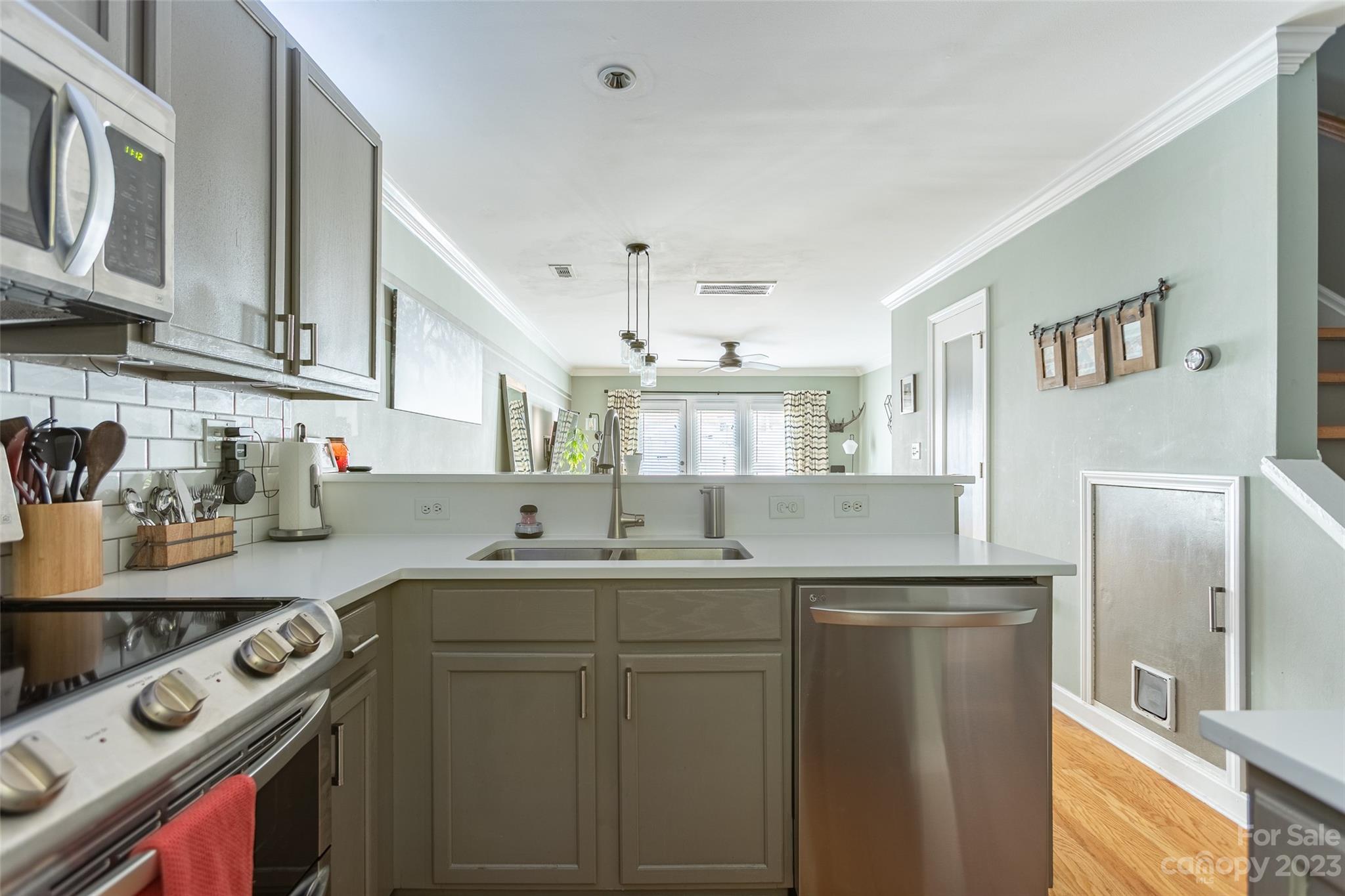 1218 Green Oaks Lane Unit: D