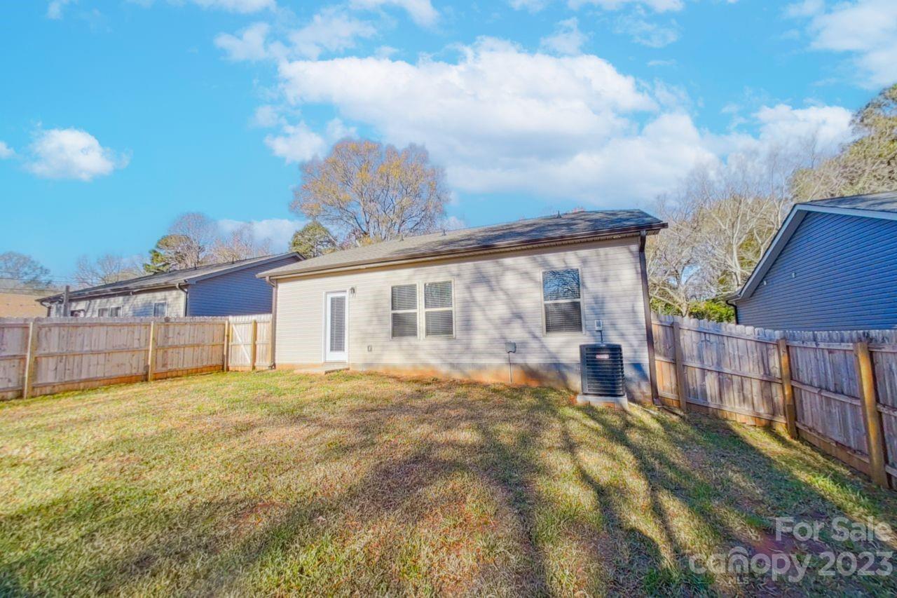 5648 Woodard Street