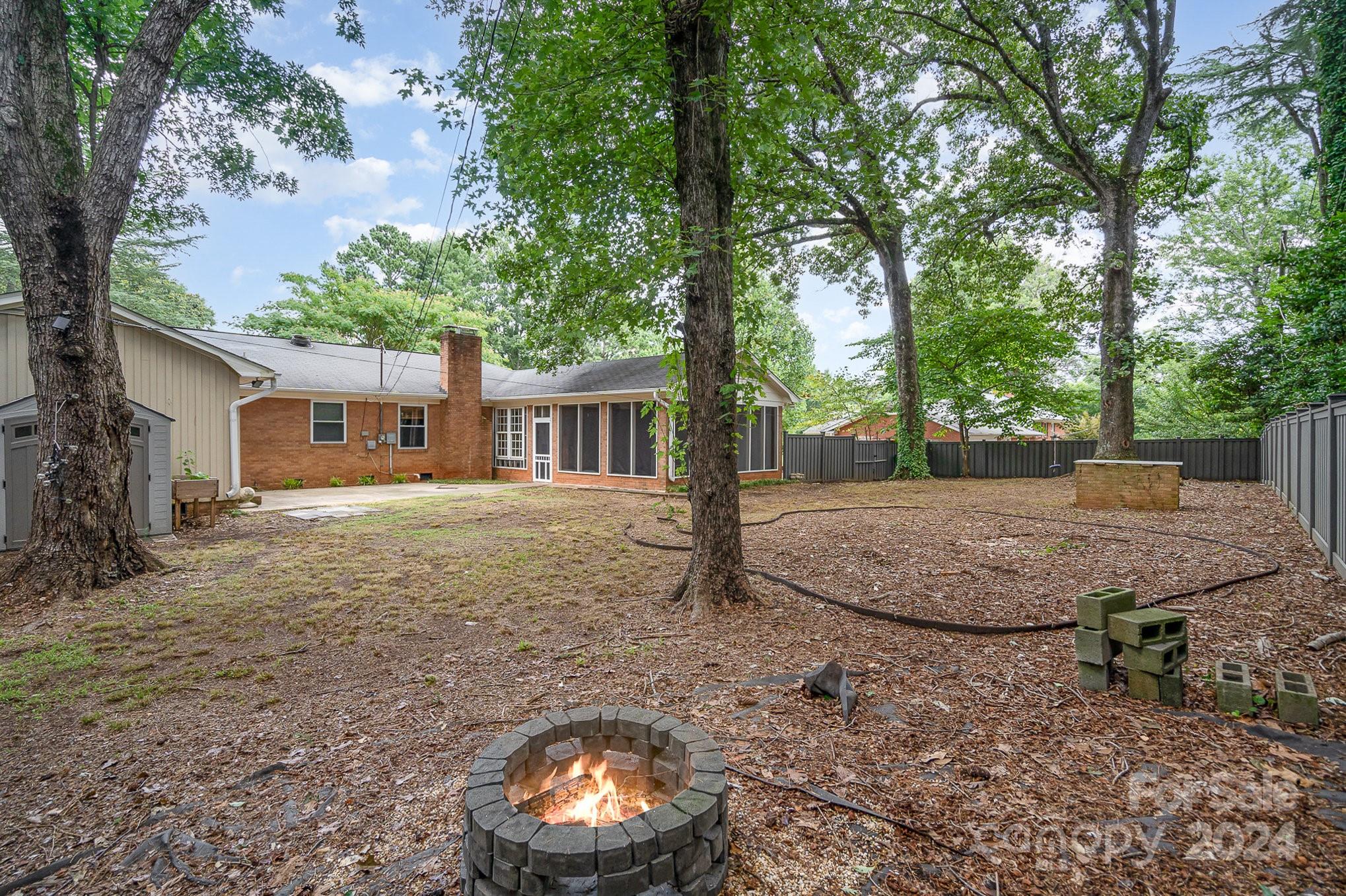 4626 Sunlea Lane