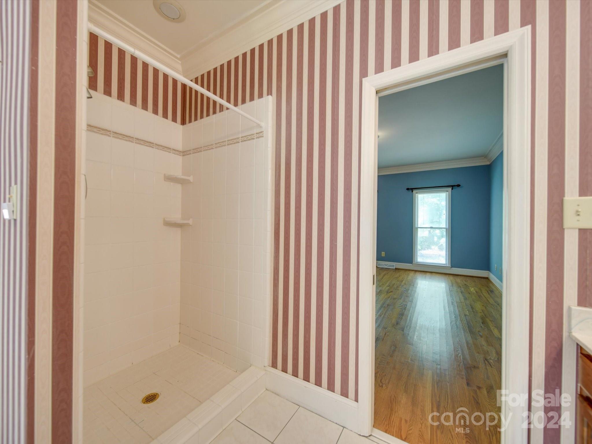 10439 Hanging Moss Trail
