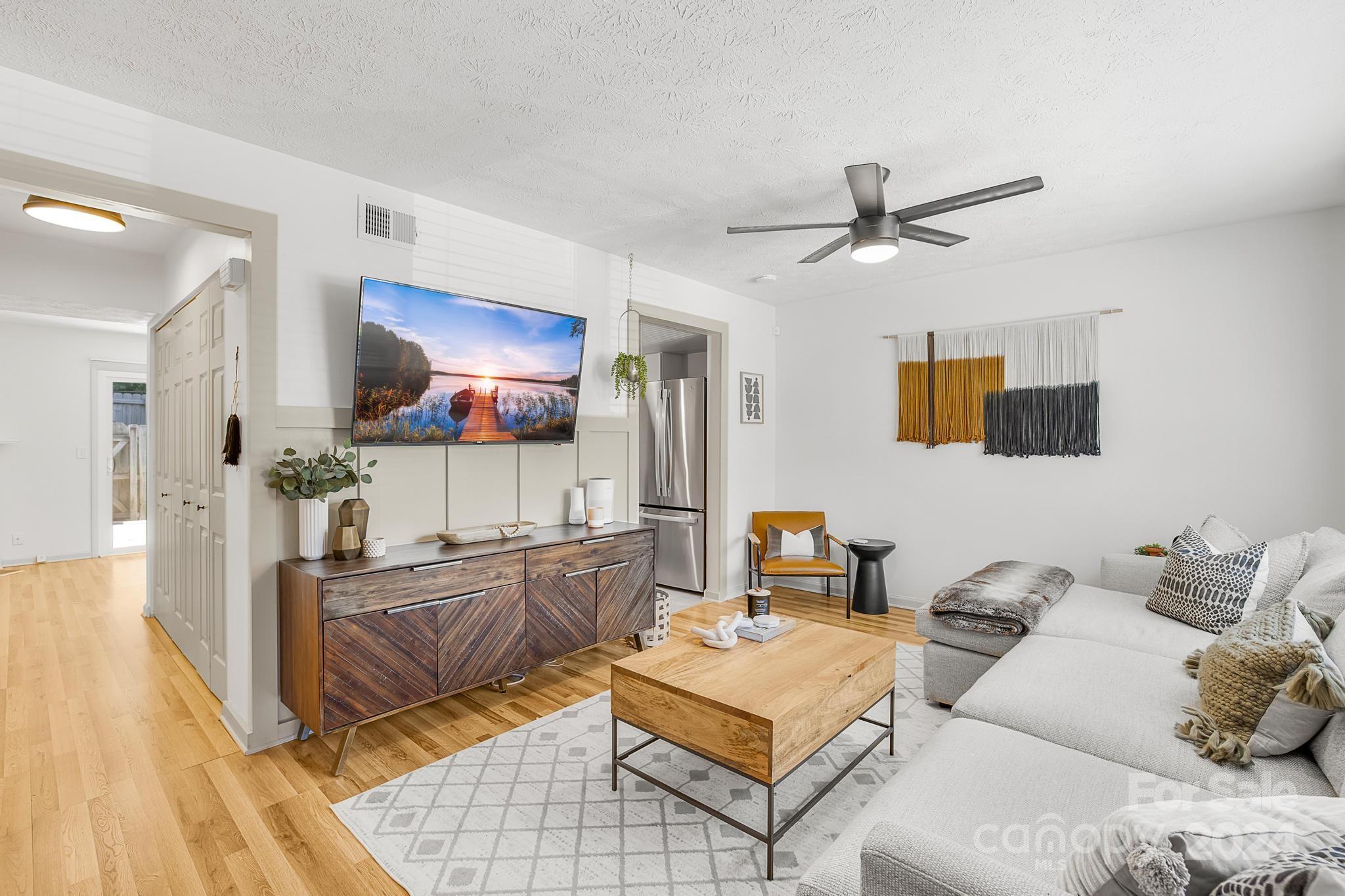 1221 Scaleybark Road Unit: E