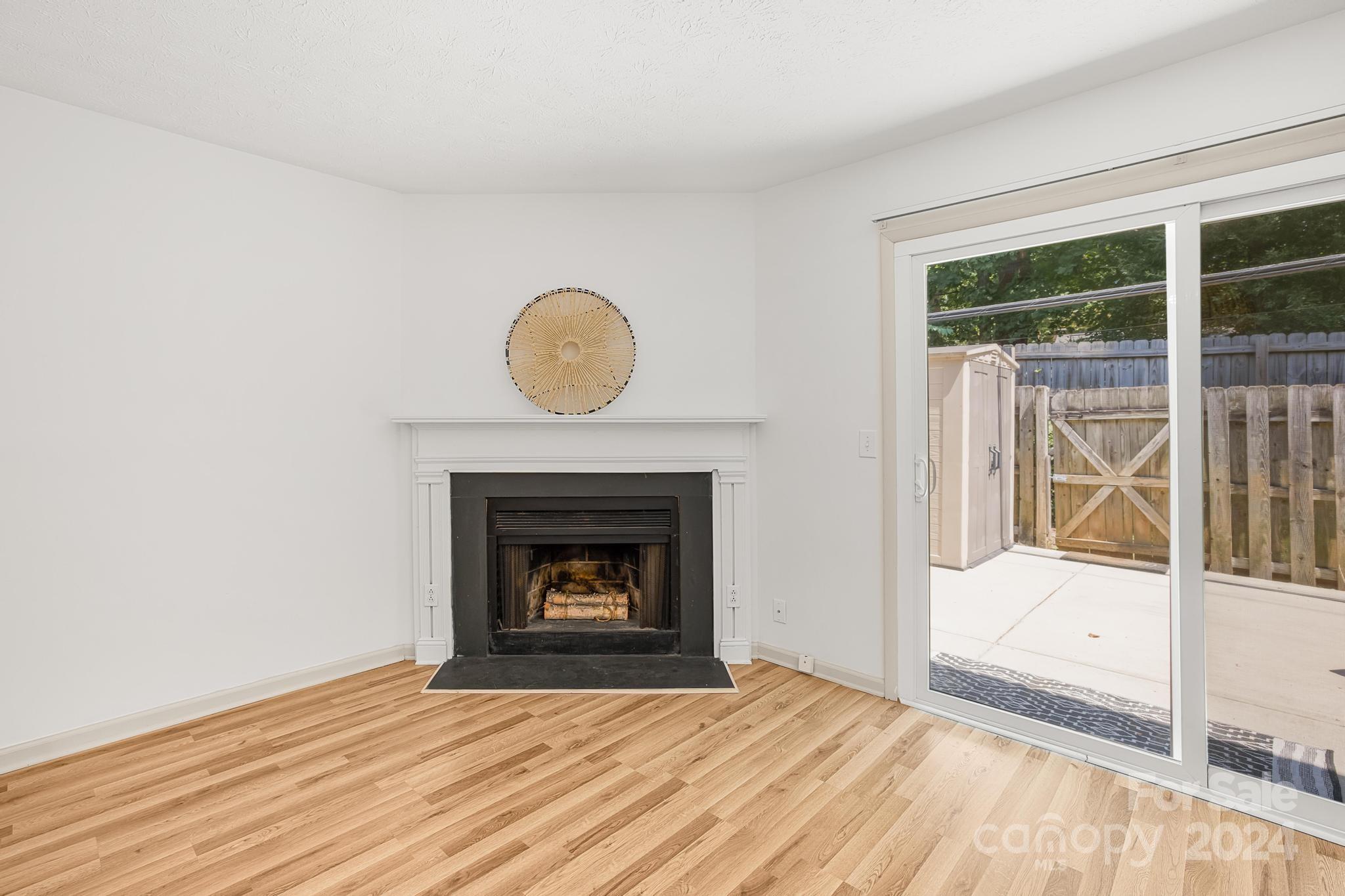 1221 Scaleybark Road Unit: E