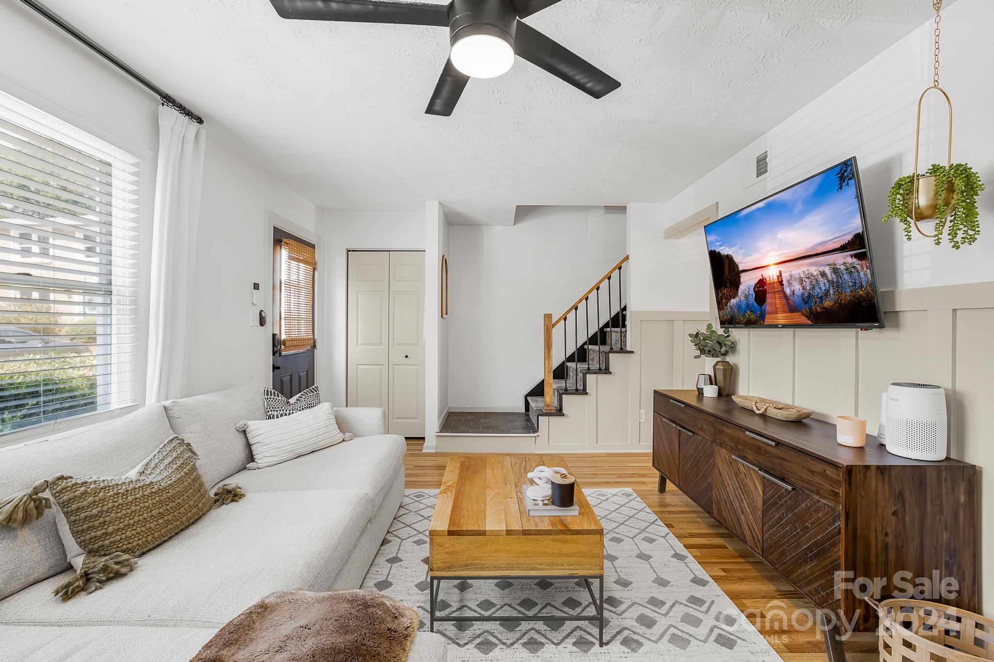1221 Scaleybark Road Unit: E