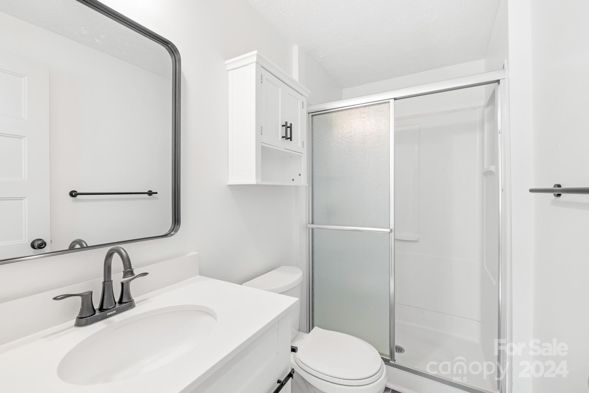 1221 Scaleybark Road Unit: E