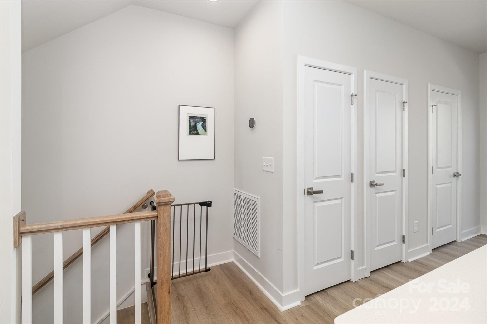1062 Simcoe Lane