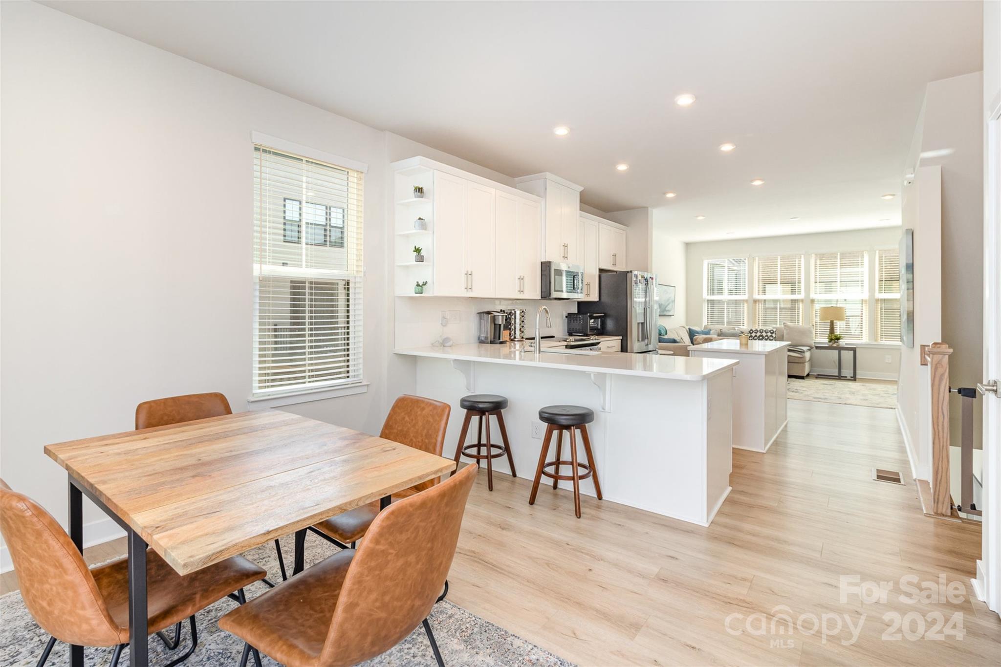 1062 Simcoe Lane