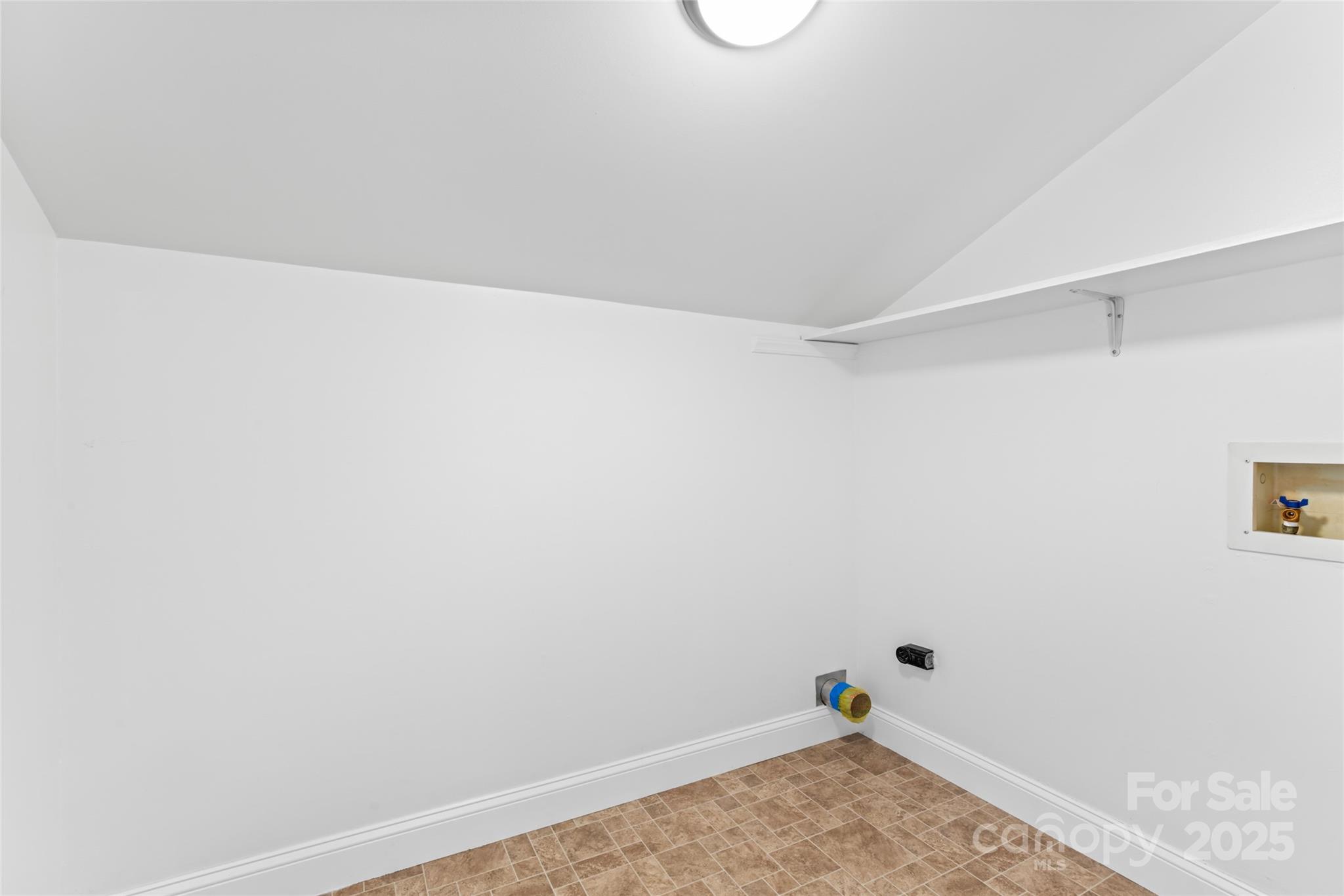 10007 Mountain Apple Drive