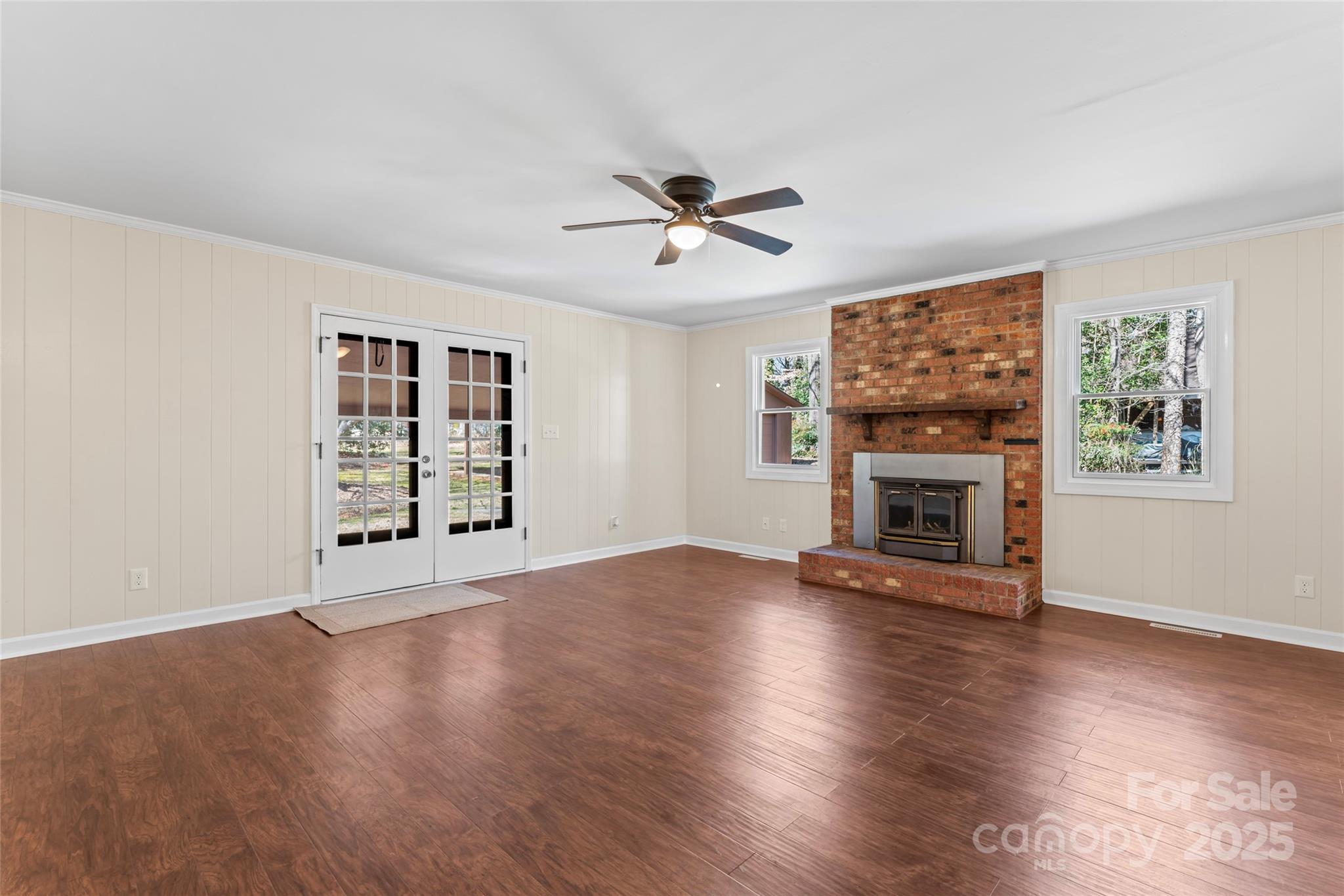 10007 Mountain Apple Drive