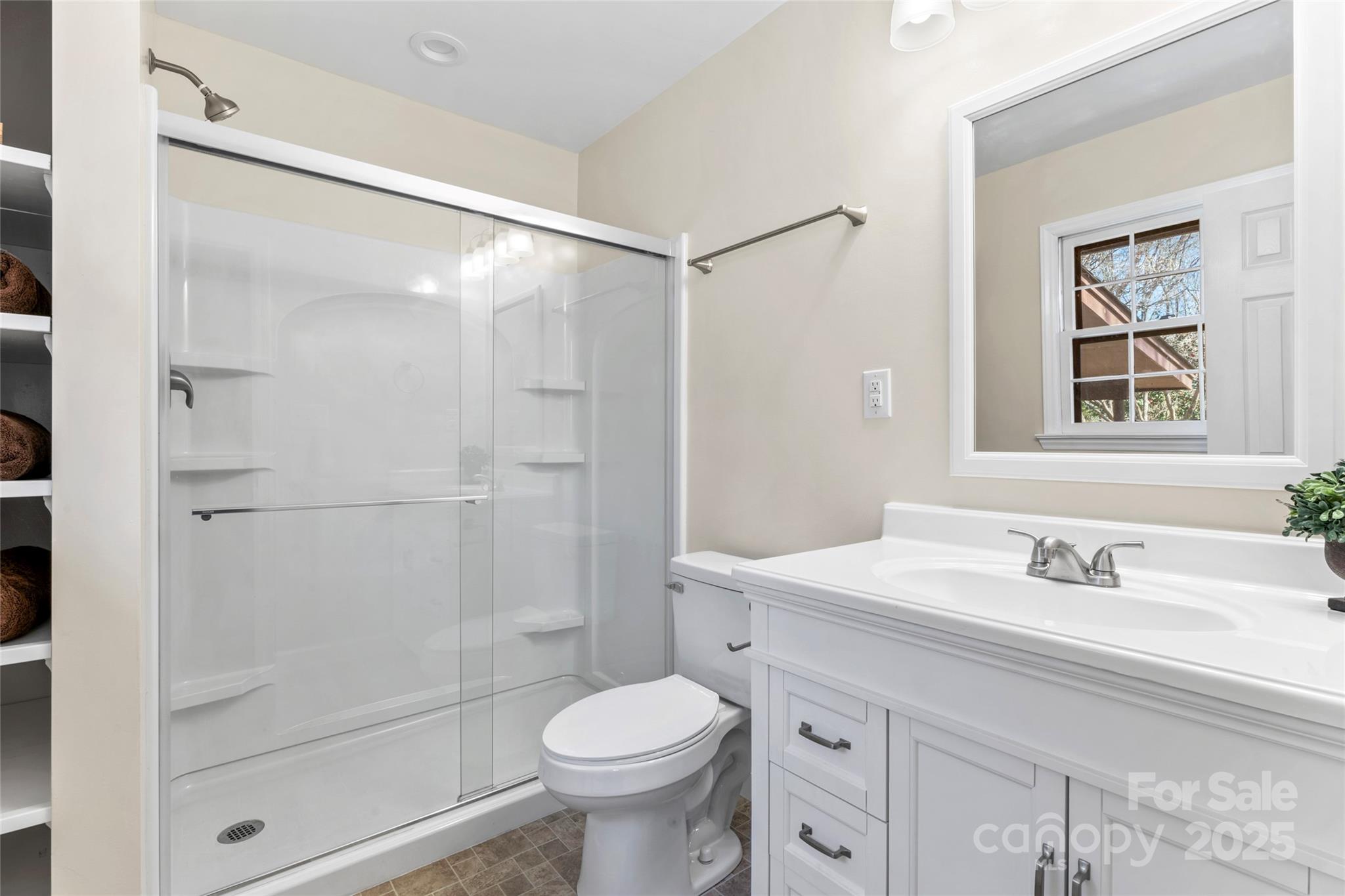 10007 Mountain Apple Drive