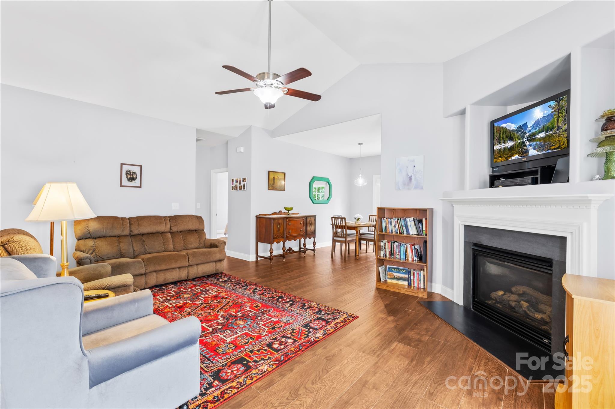 9648 Storybook Avenue NW Unit: 324