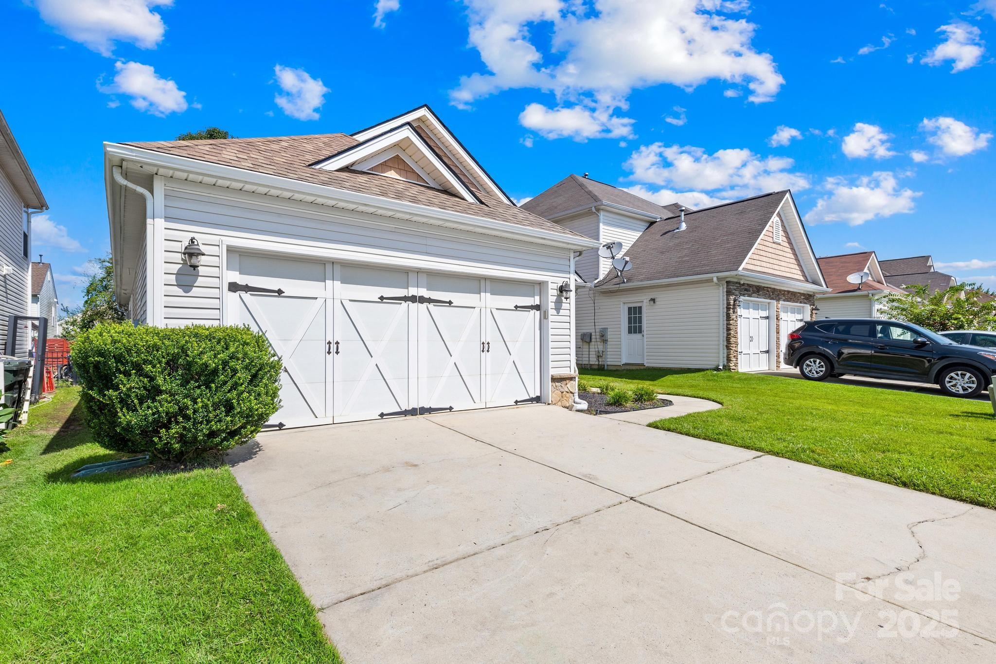 9648 Storybook Avenue NW Unit: 324