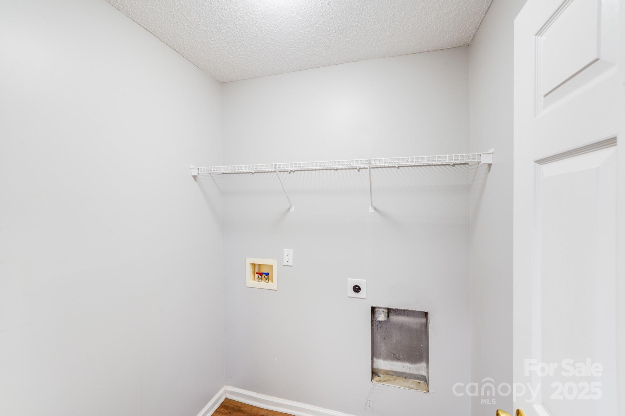1626 Oakdale Green Drive