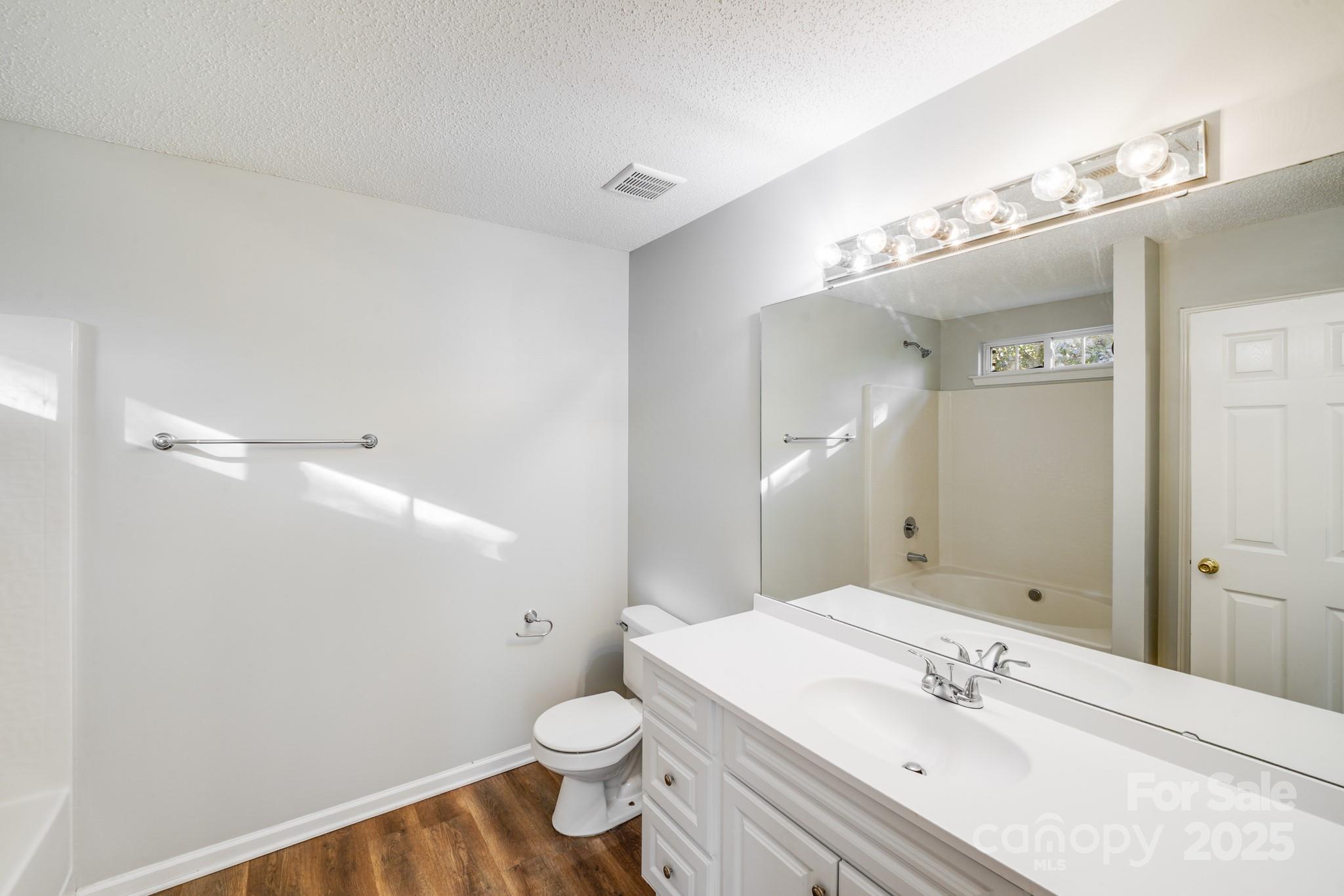 1626 Oakdale Green Drive