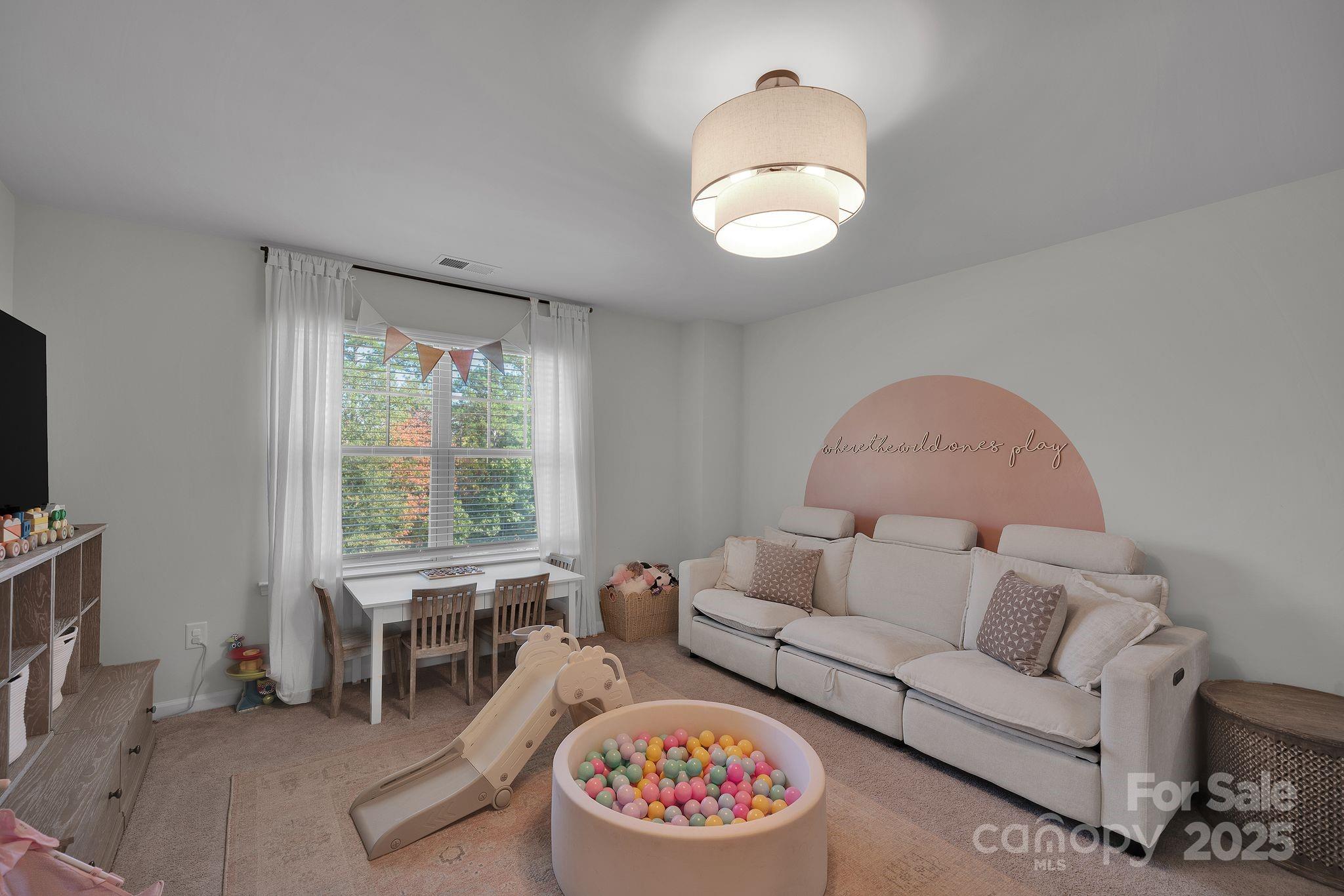 17112 Snug Harbor Road