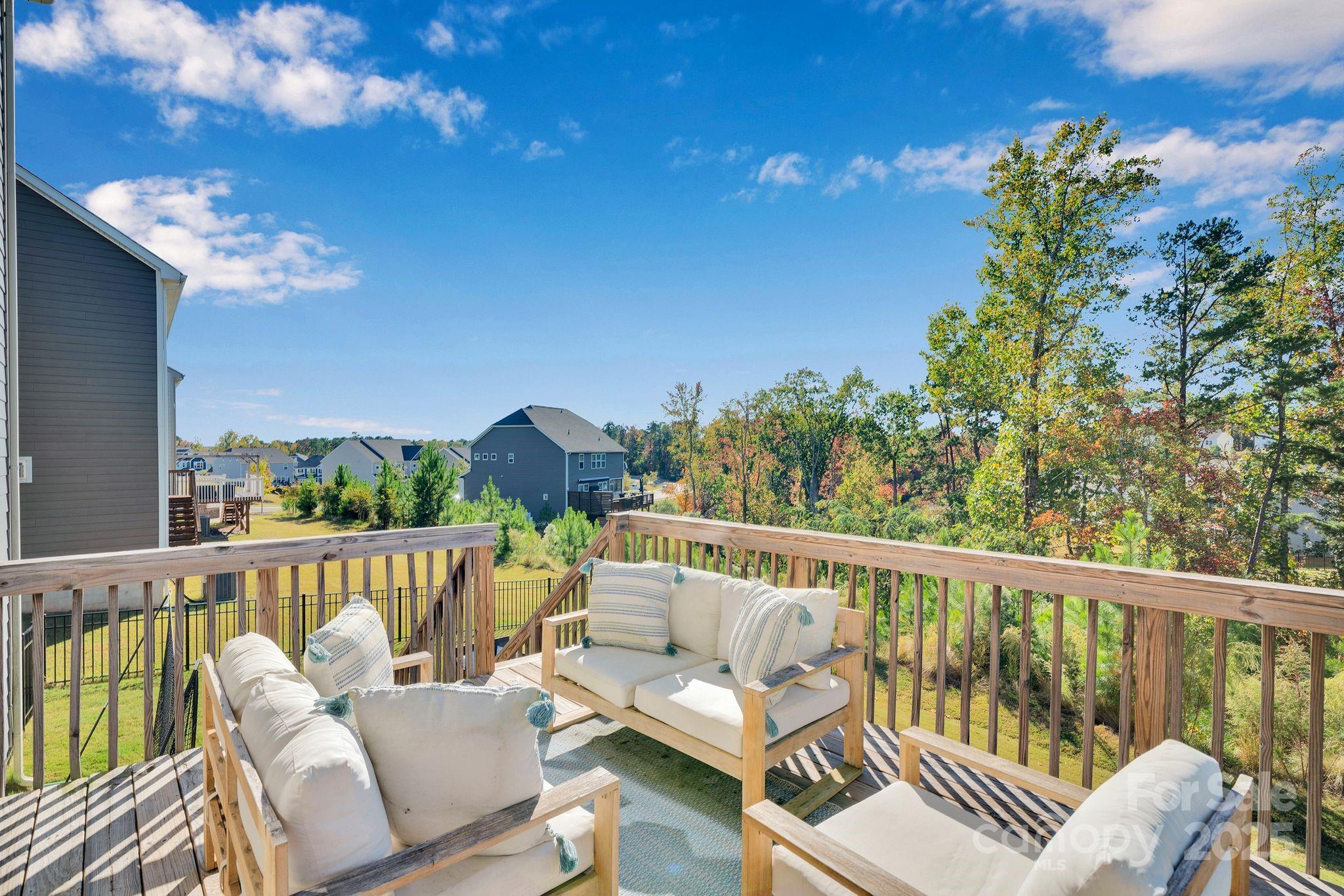 17112 Snug Harbor Road