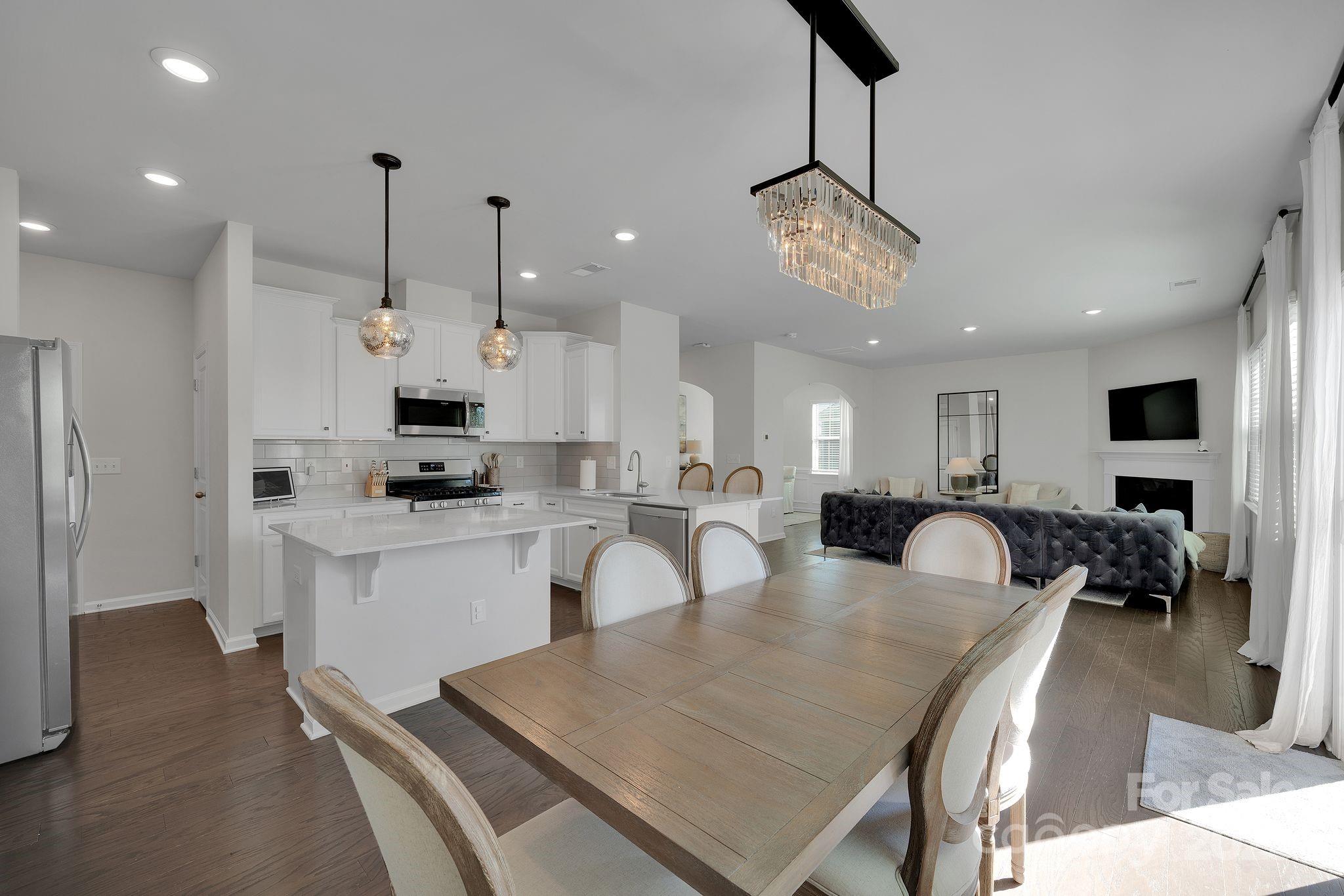 17112 Snug Harbor Road