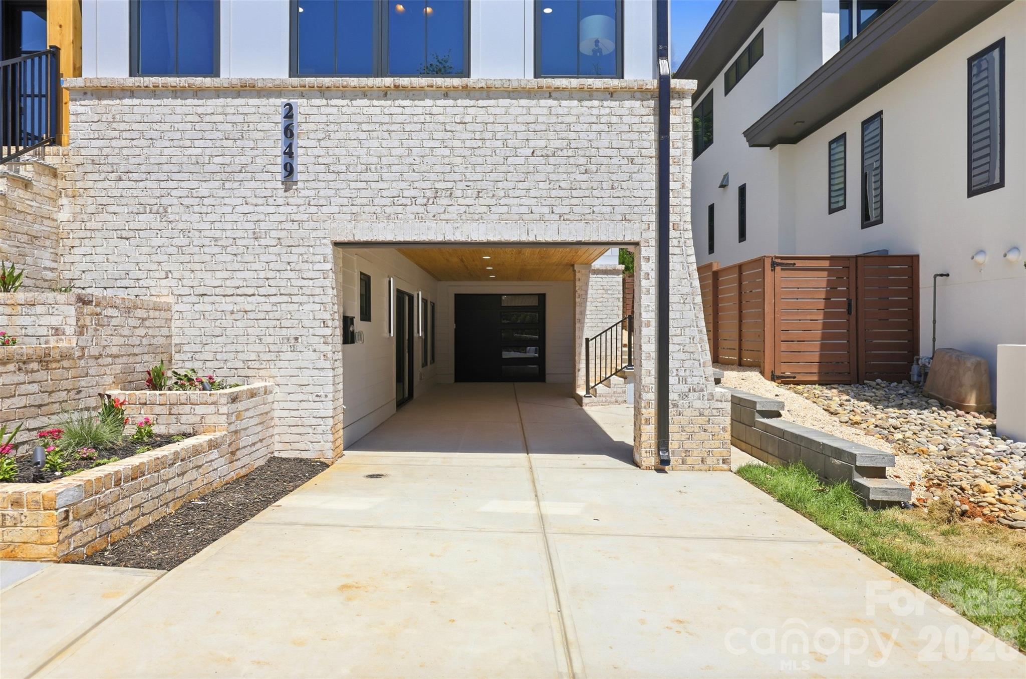 2649 Laburnum Avenue