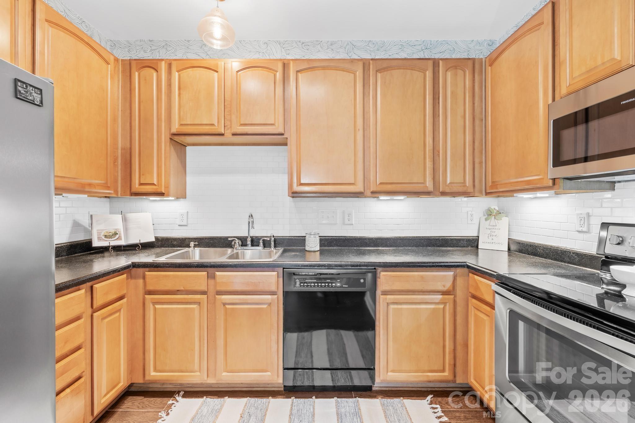 9648 Storybook Avenue NW Unit: 324