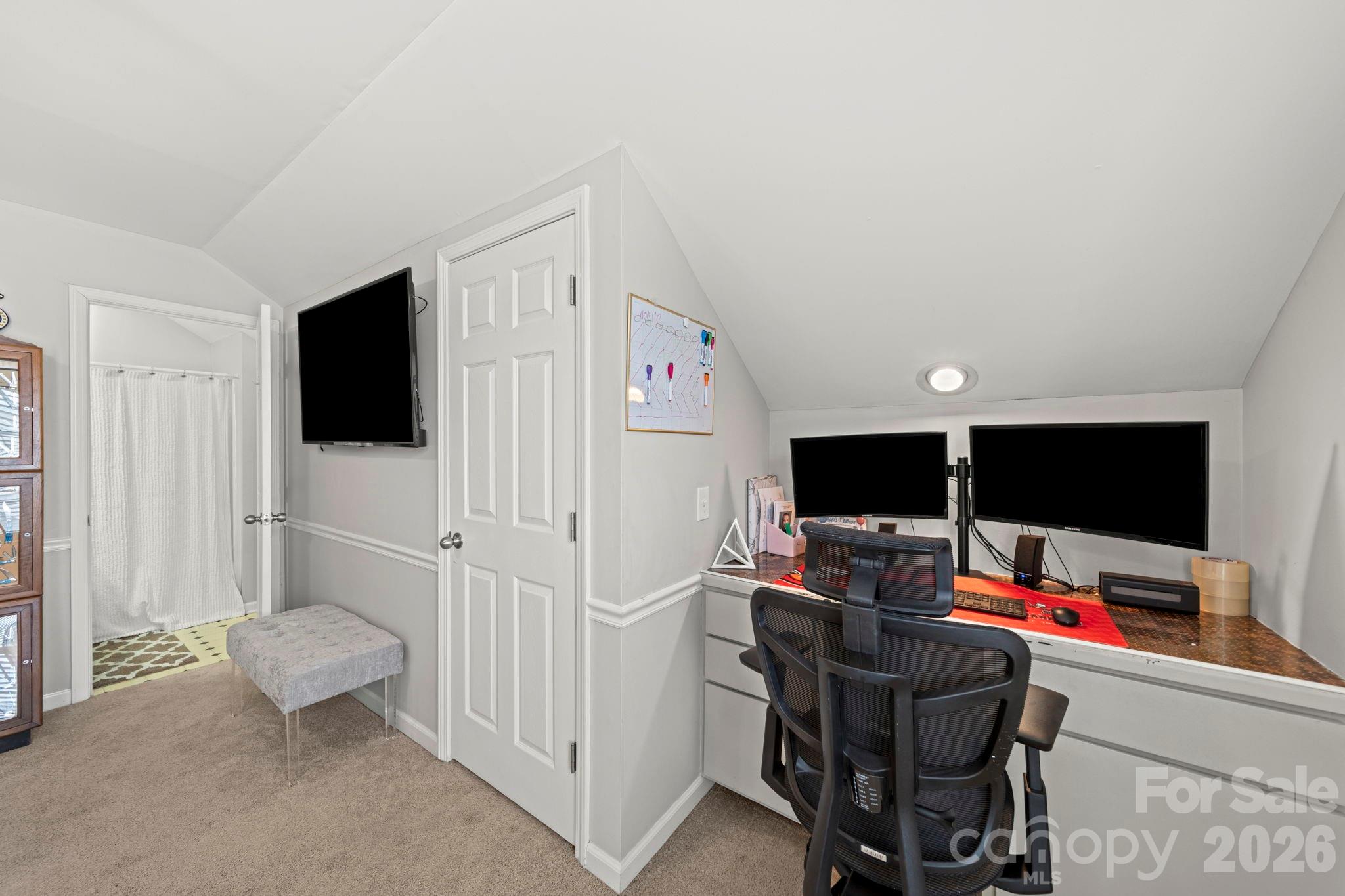 12401 Cardinal Point Road