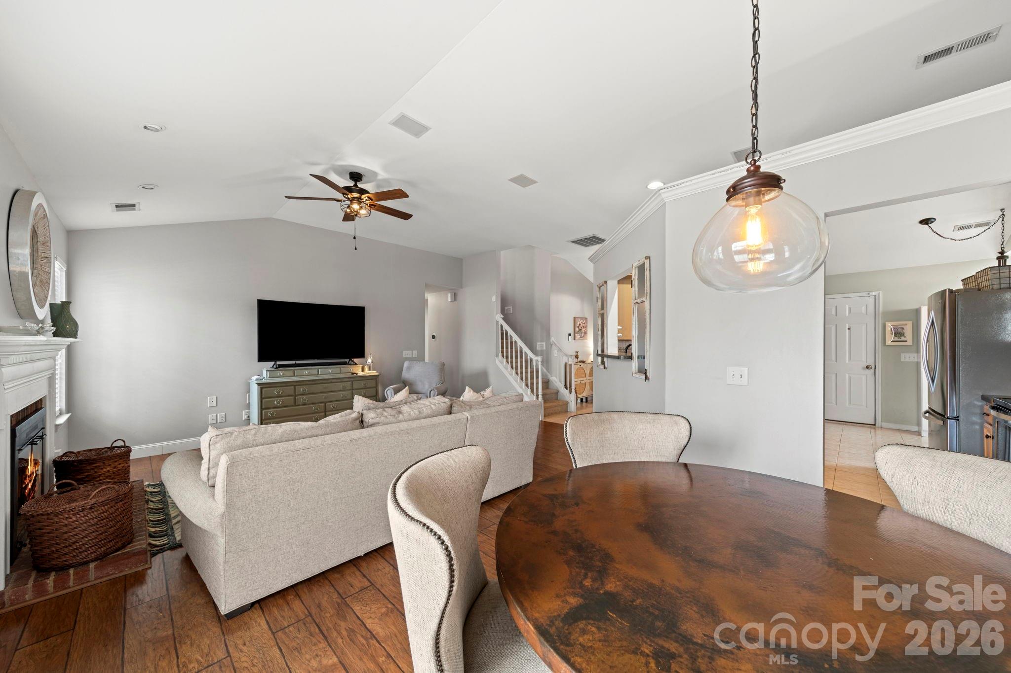 12401 Cardinal Point Road