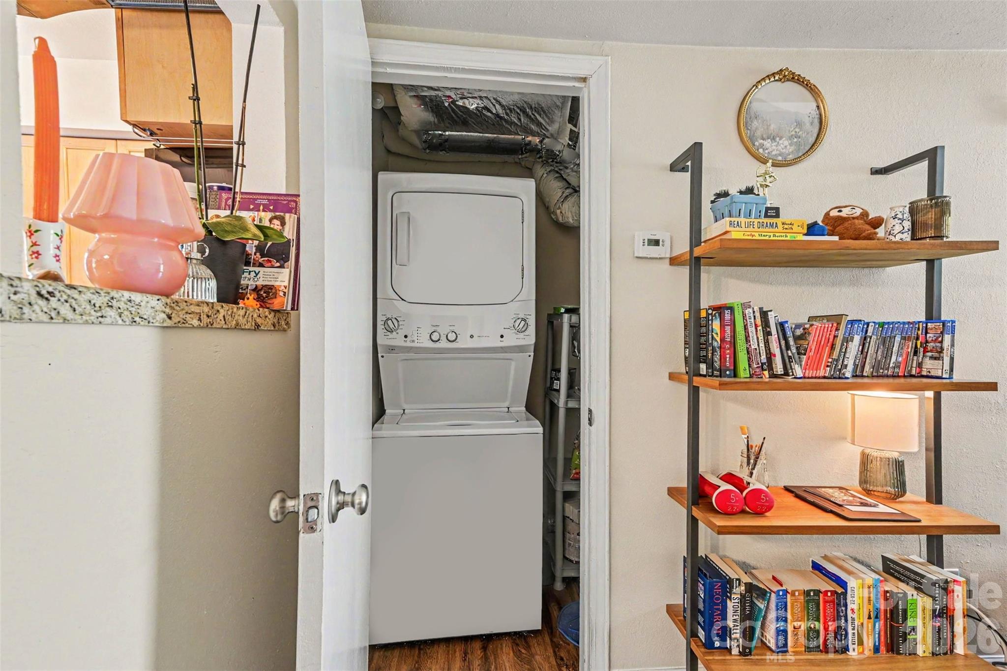4329 Hathaway Street Unit: G