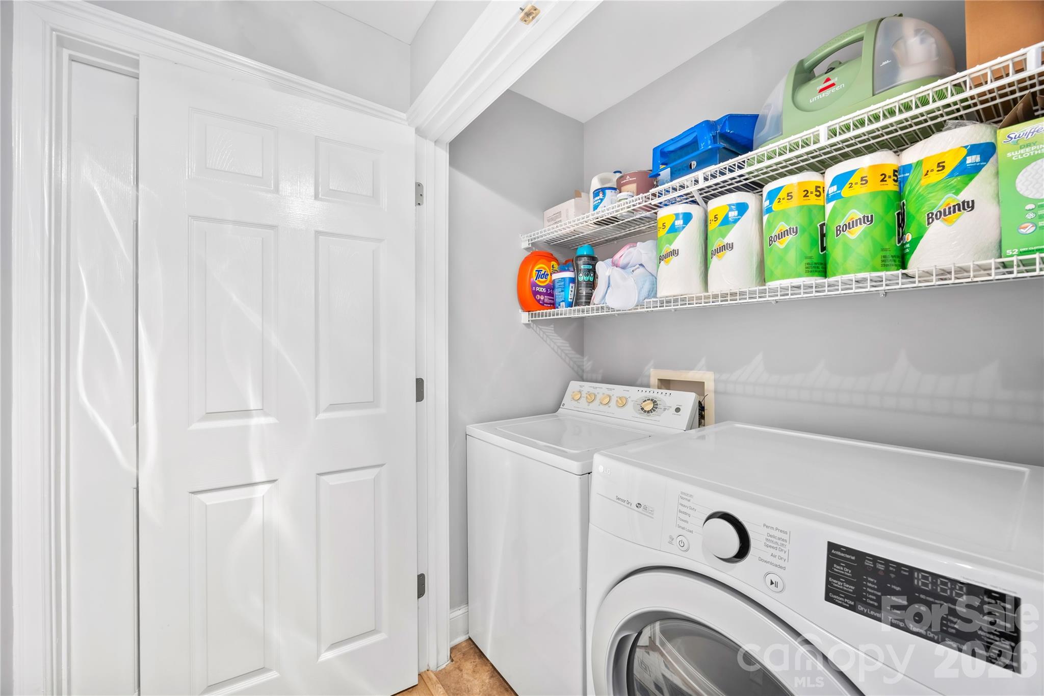 718 W Trade Street Unit: 603