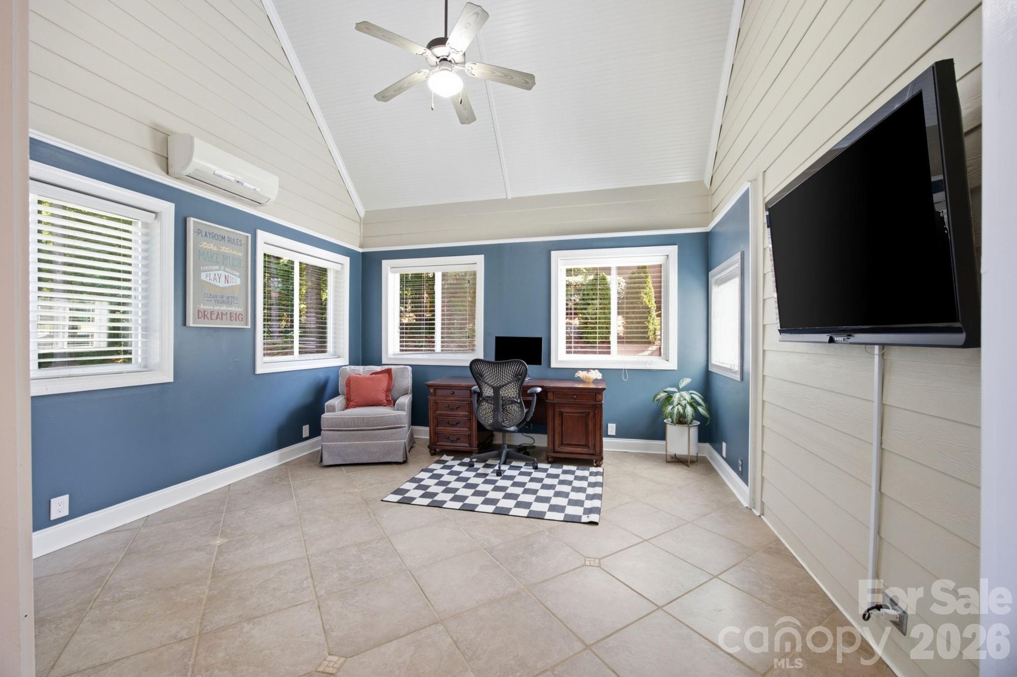 240 Silvercliff Drive