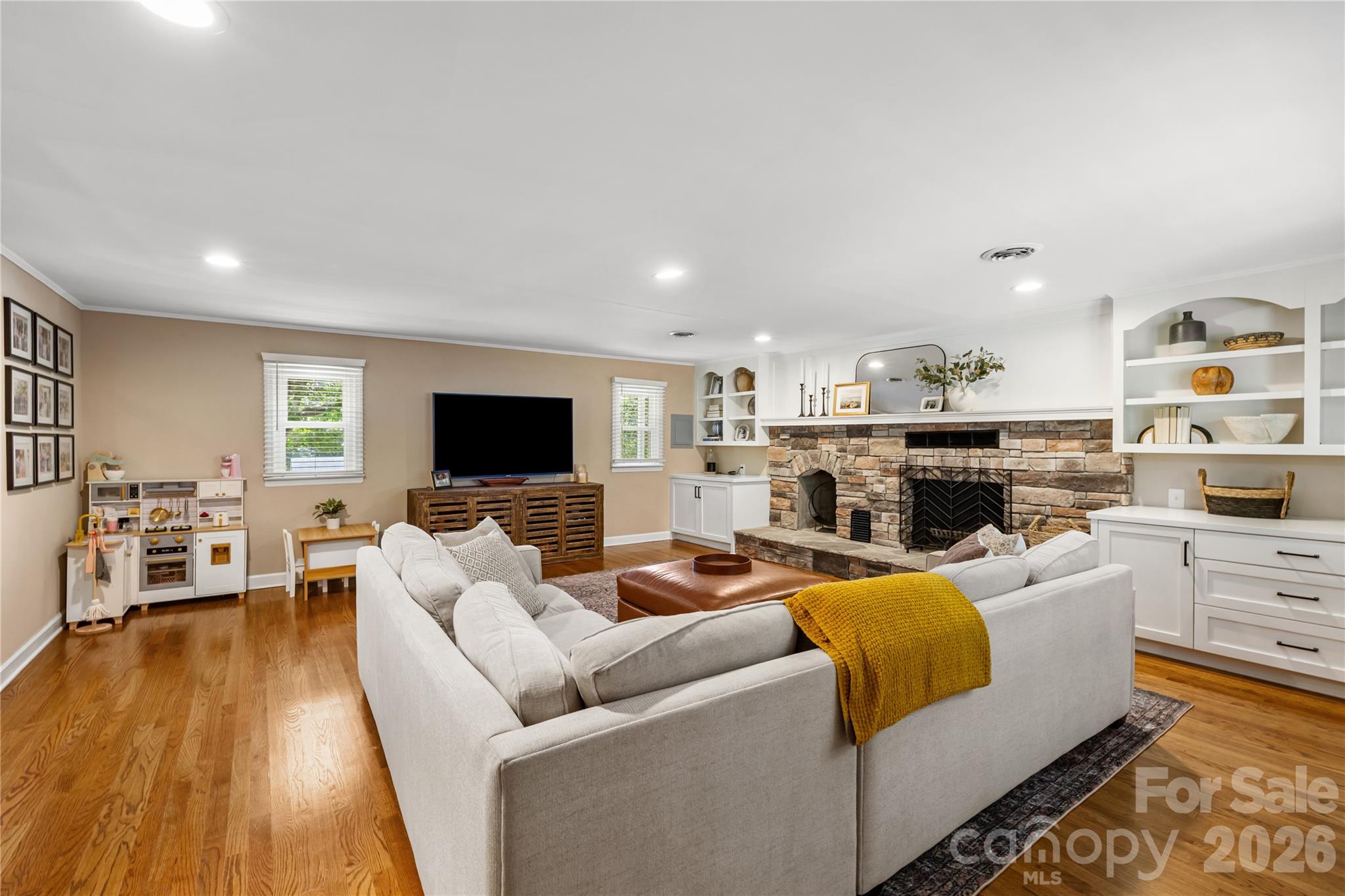 213 Dogwood Drive