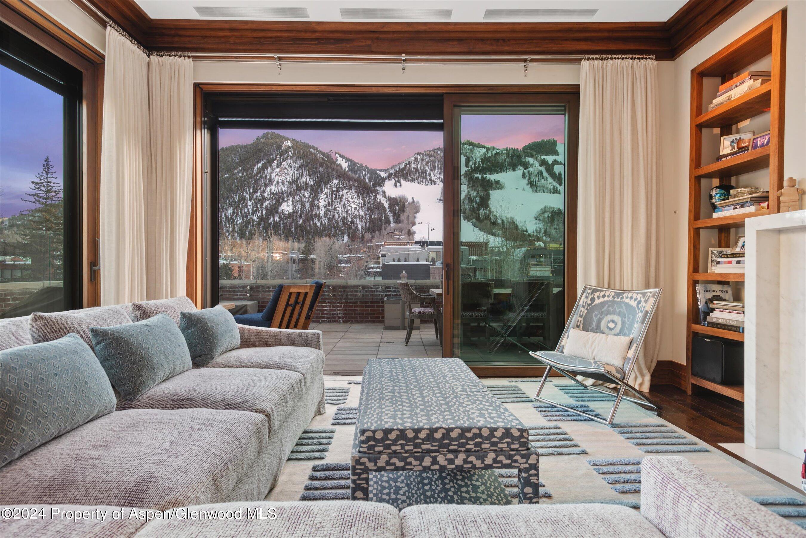 632 E Hopkins 301 aka 119 S Spring Street