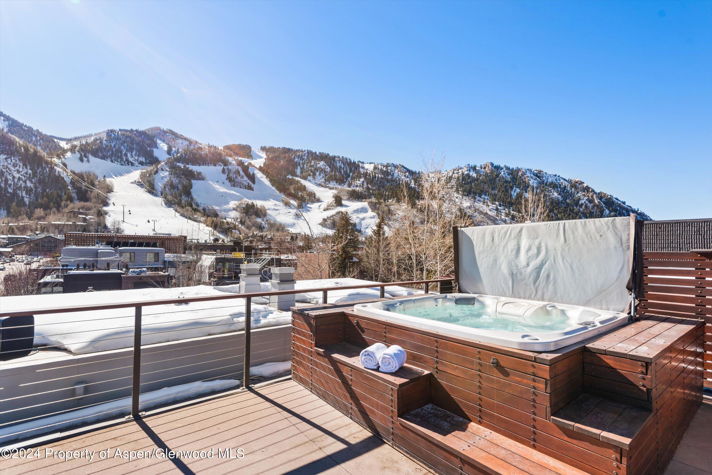 632 E Hopkins 301 aka 119 S Spring Street