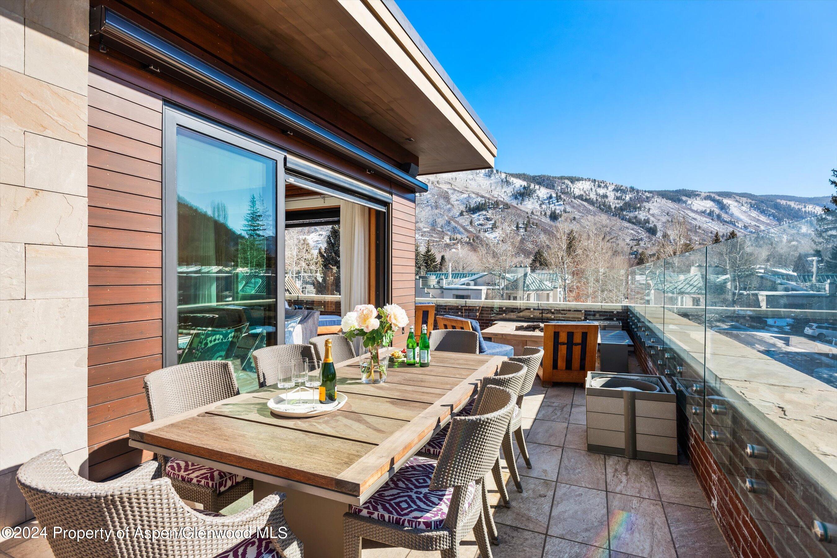 632 E Hopkins 301 aka 119 S Spring Street