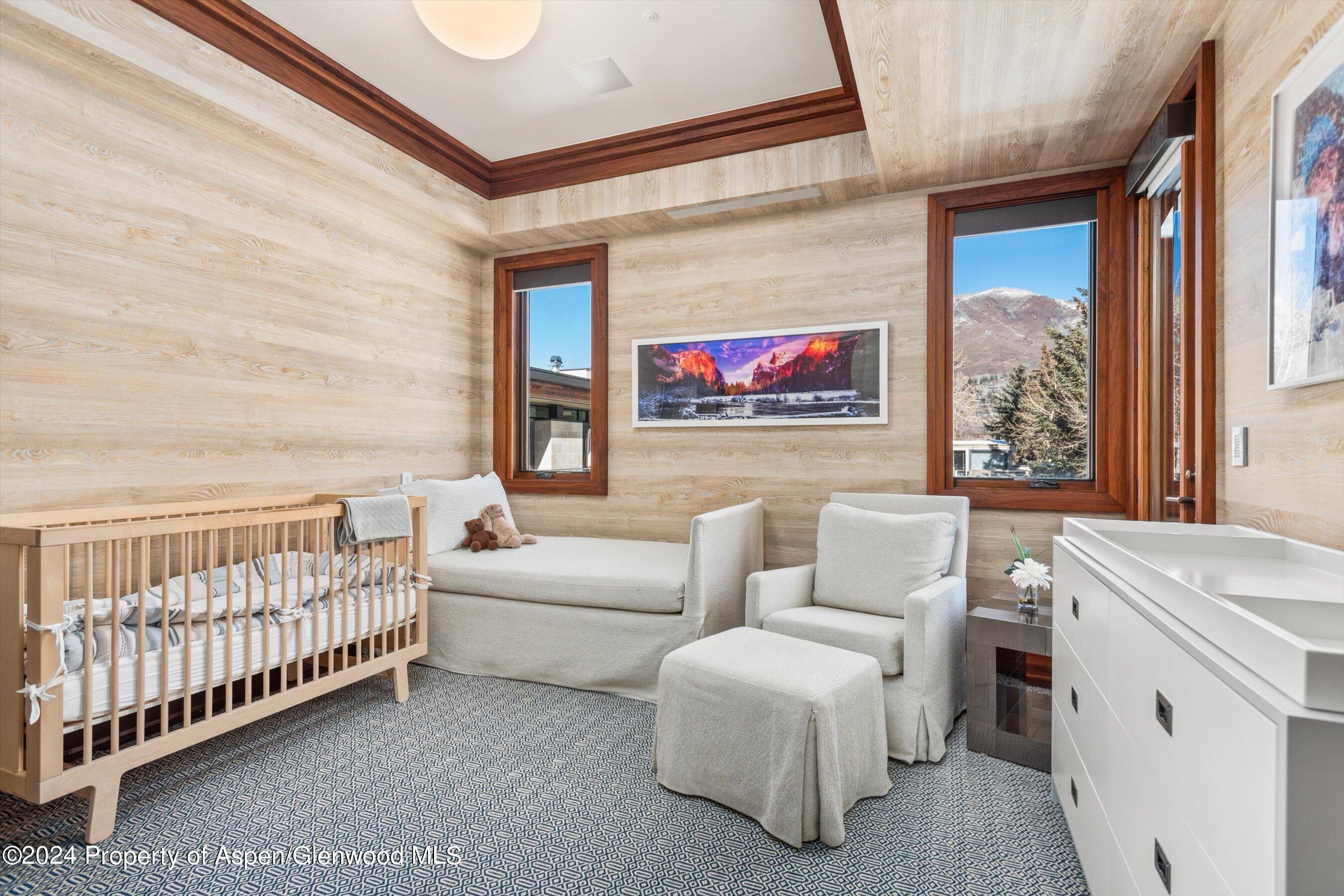 632 E Hopkins 301 aka 119 S Spring Street