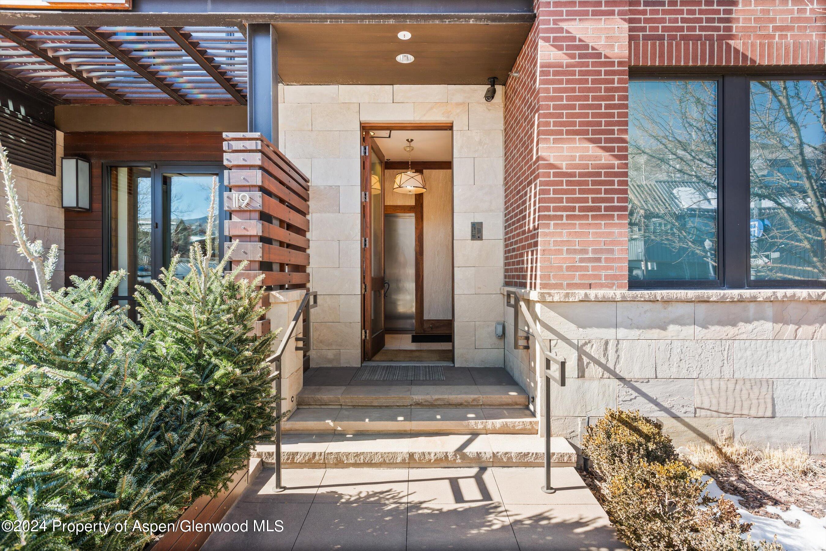 632 E Hopkins 301 aka 119 S Spring Street