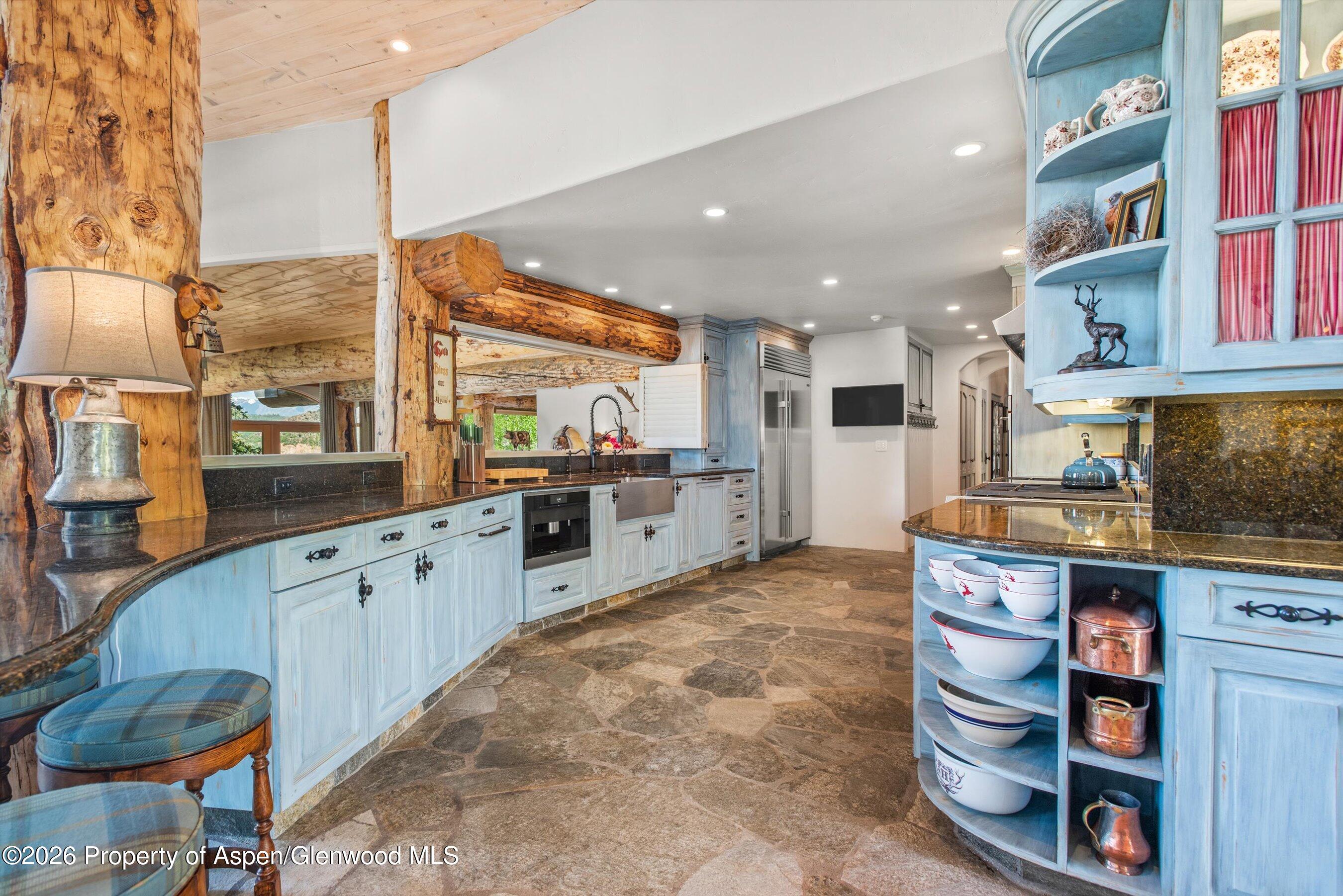 87 Magnifico Drive