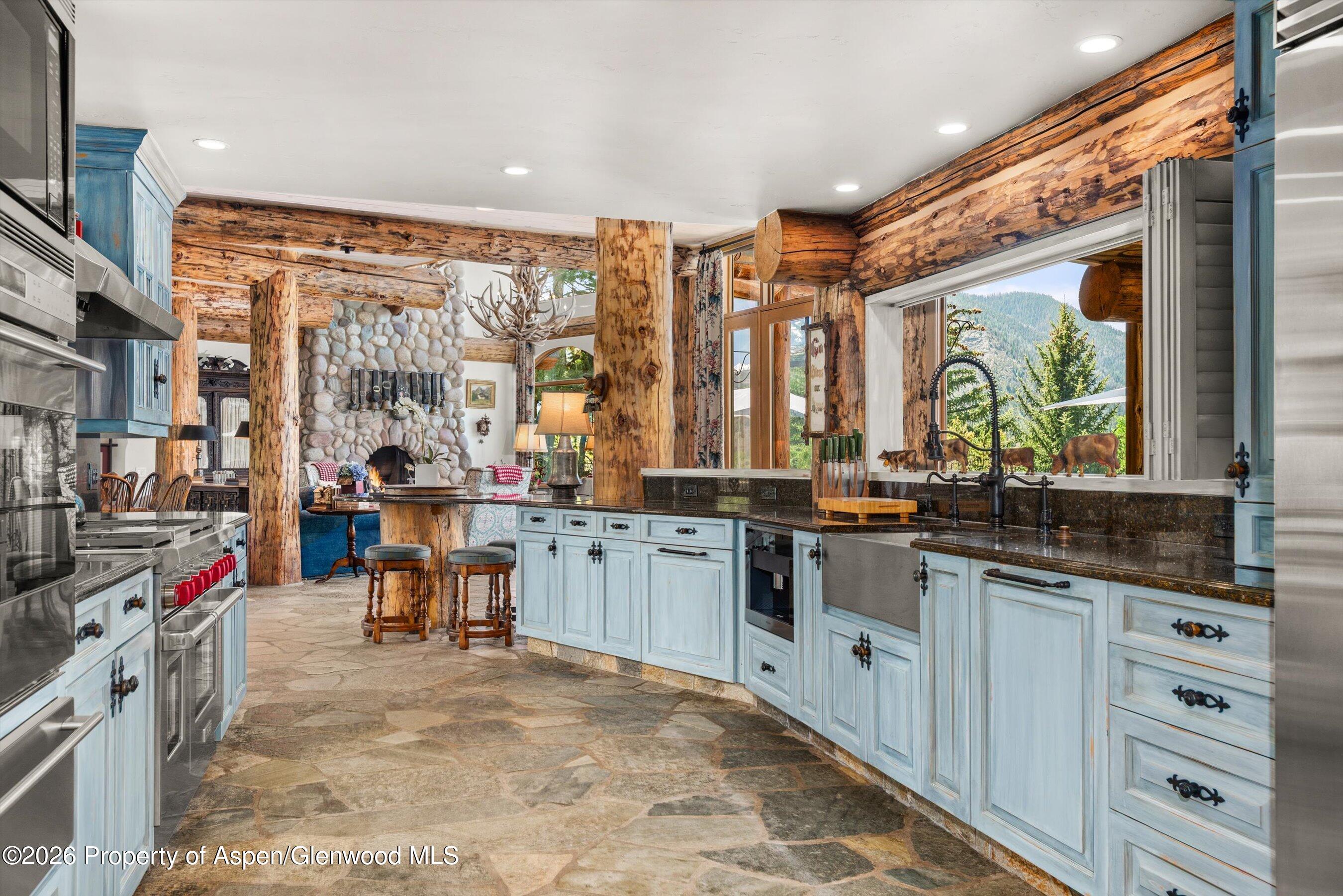 87 Magnifico Drive