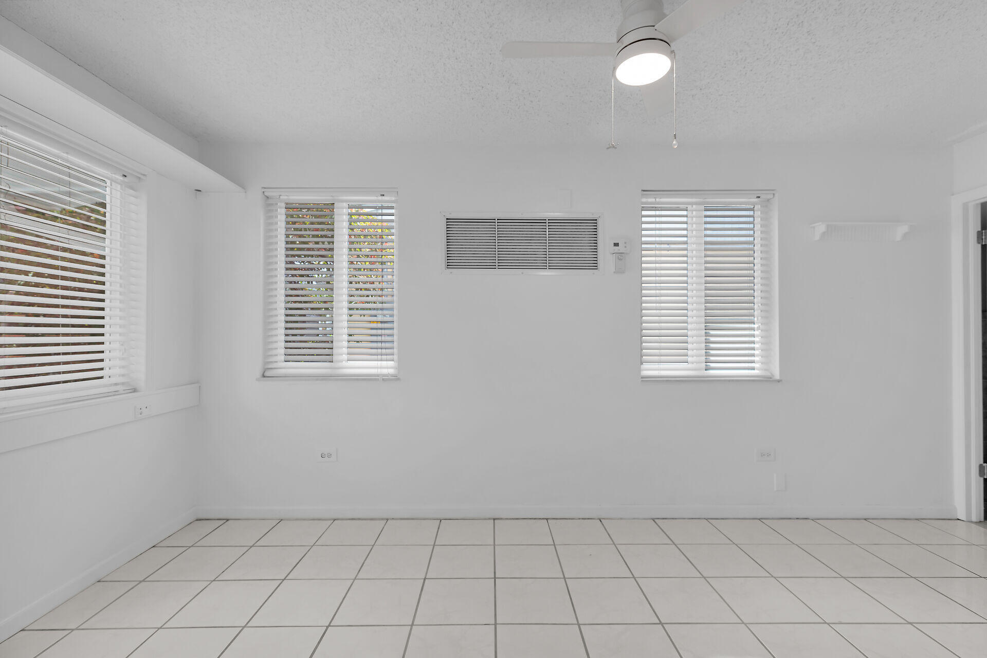 19 SE Marlin Avenue