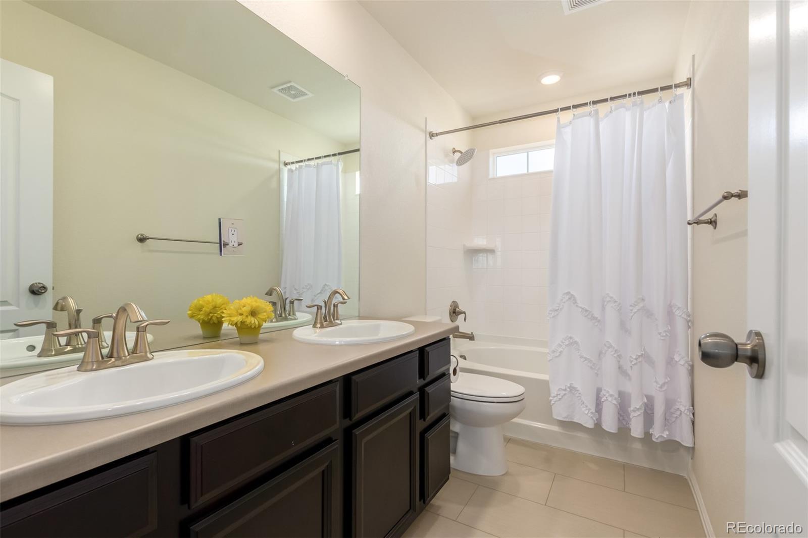 26391 E 5th Place