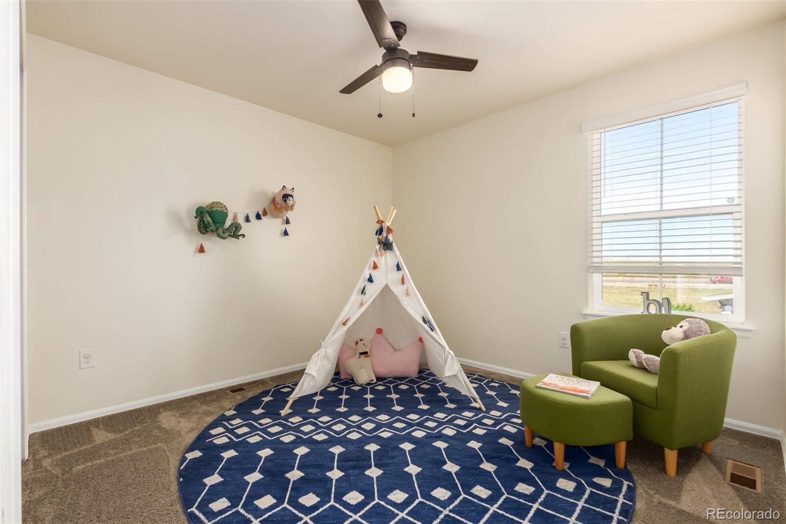 26391 E 5th Place