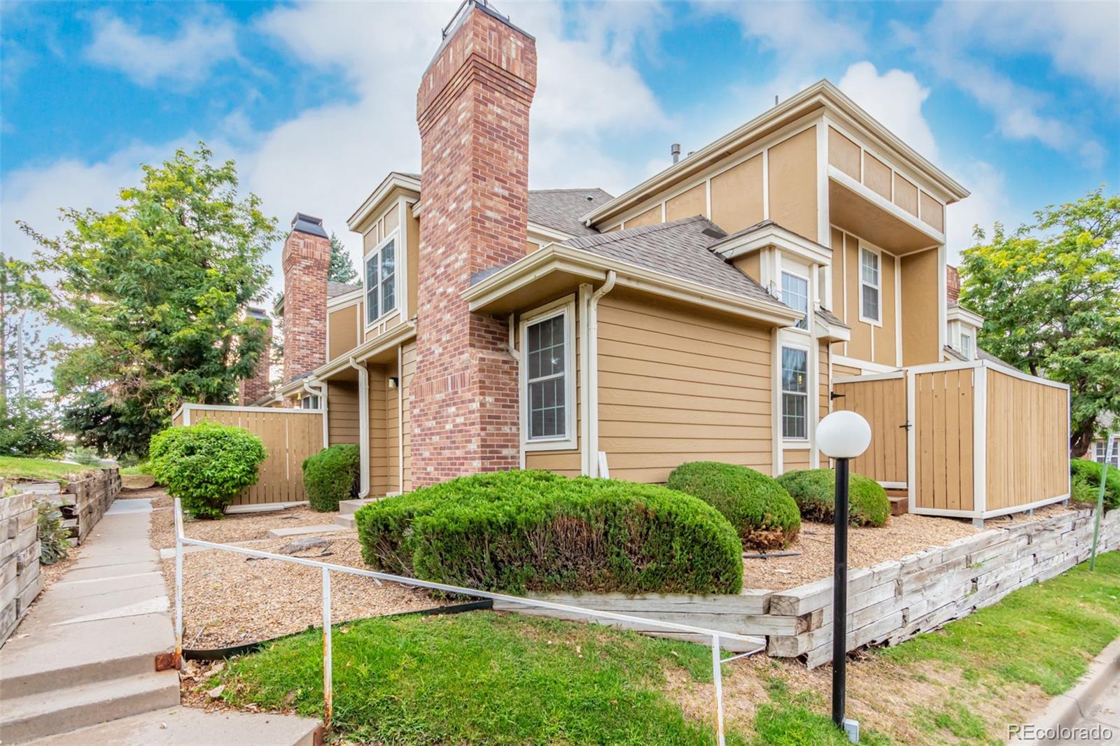 14110 E Dickinson Drive Unit: D